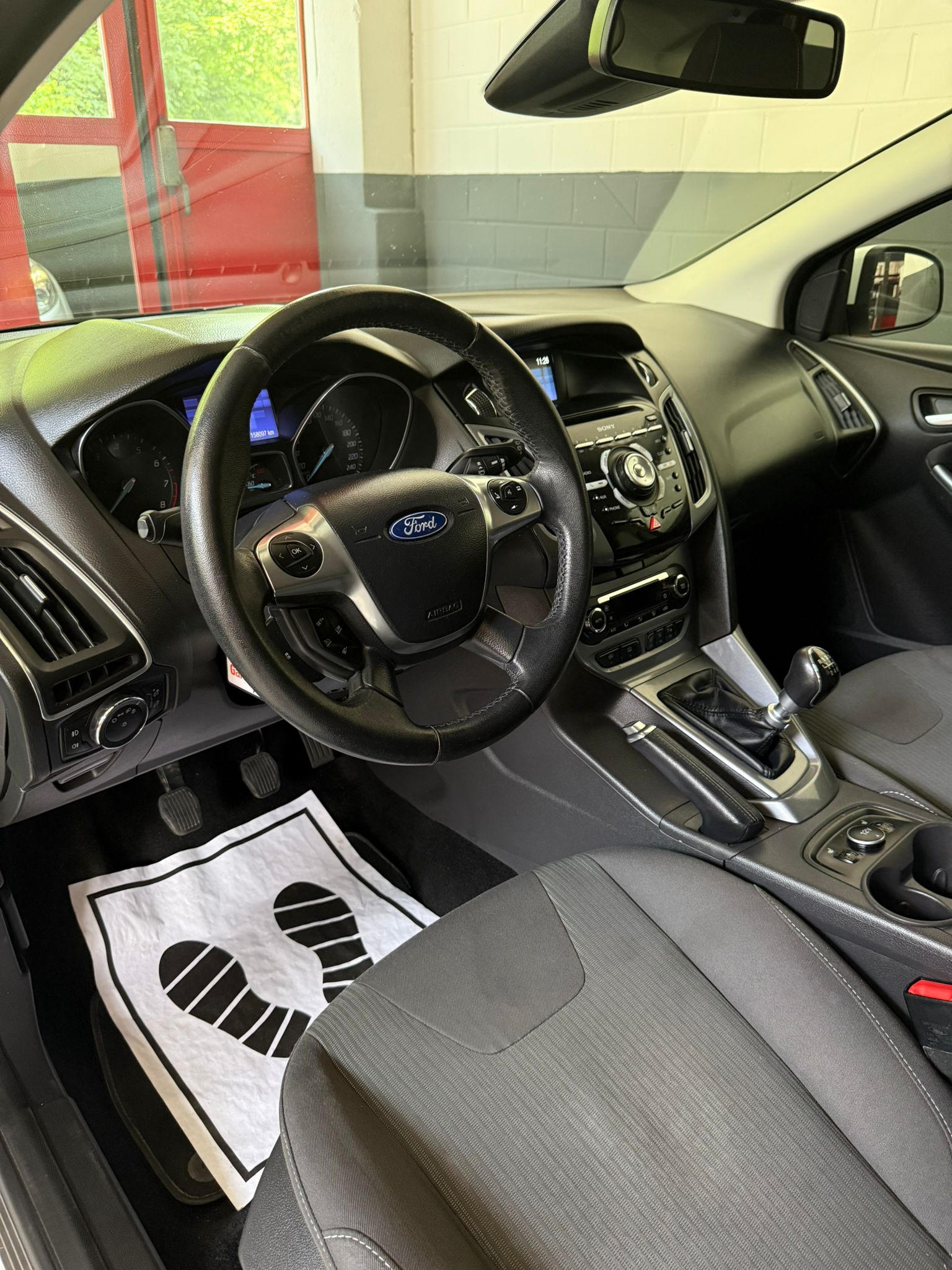 FORD Focus 1.6 SCTi Titanium //NEU AB MFK!-image-7