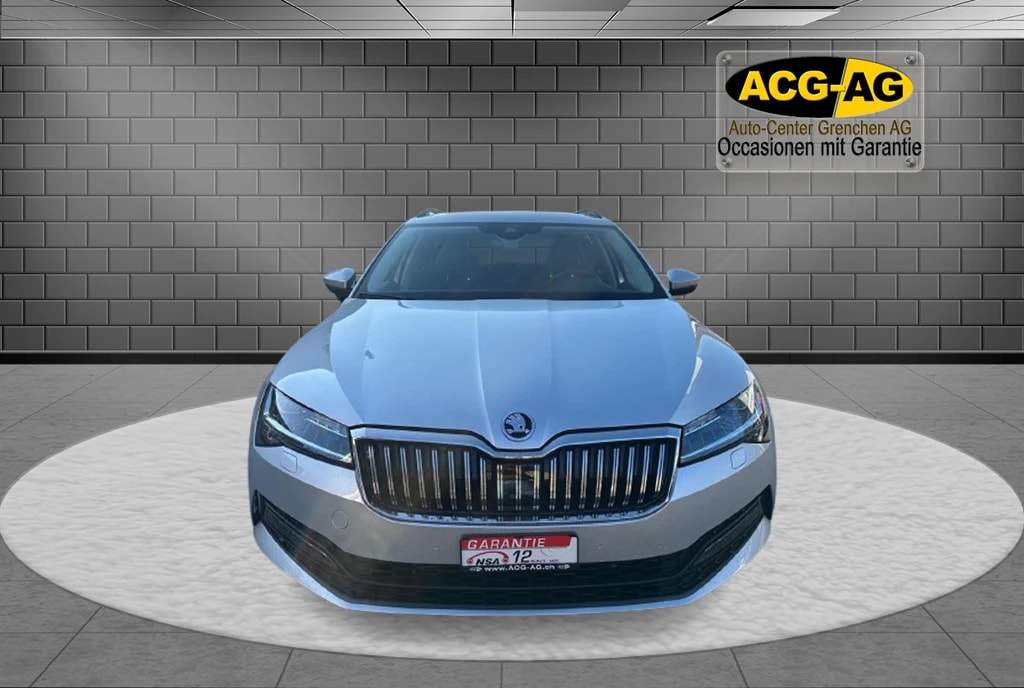 SKODA Superb Combi 2.0 TDi Ambition 4x4 DSG ** 200 PS ** Werksgarantie Ab 1. Inverkehrsetzung, 60 Monate oder 100'000 km **-showroom-element-1