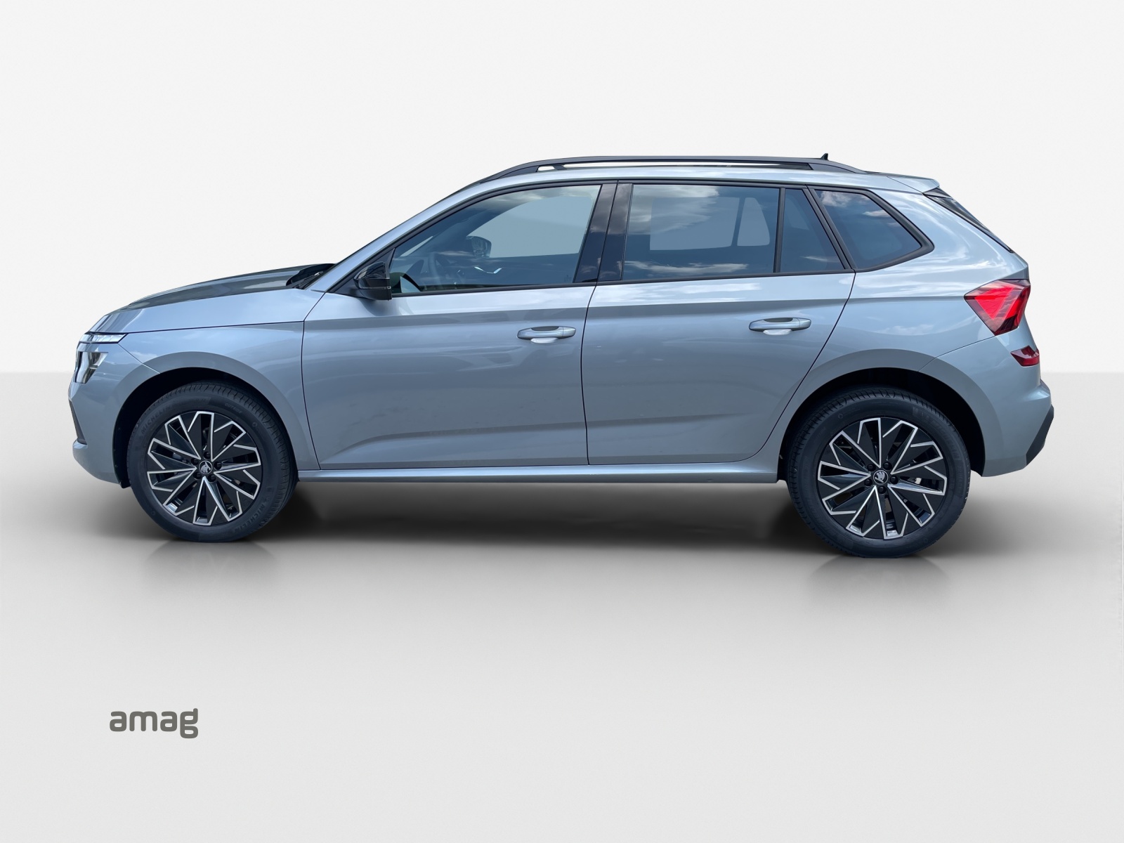 SKODA Kamiq 1.0 TSI Dynamic DSG-showroom-element-1