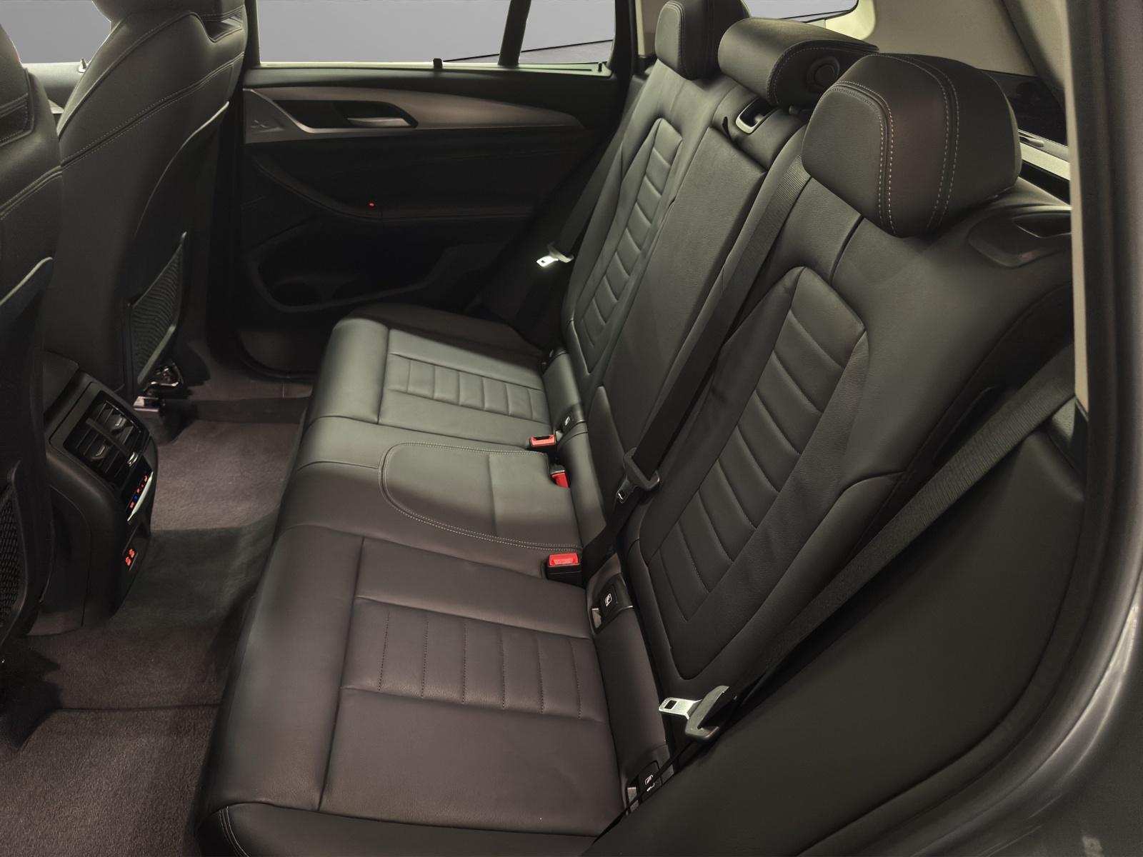 BMW X3 G01 30e xDrive-image-13