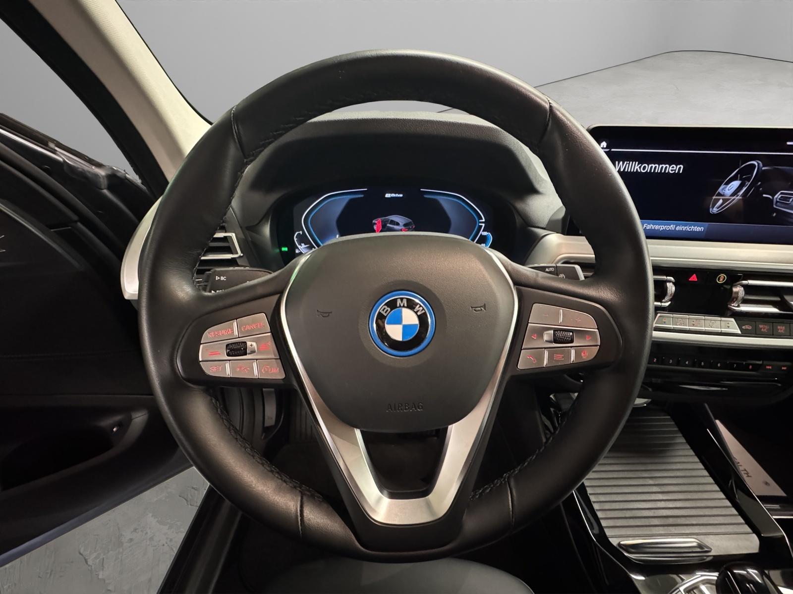 BMW X3 G01 30e xDrive-image-15