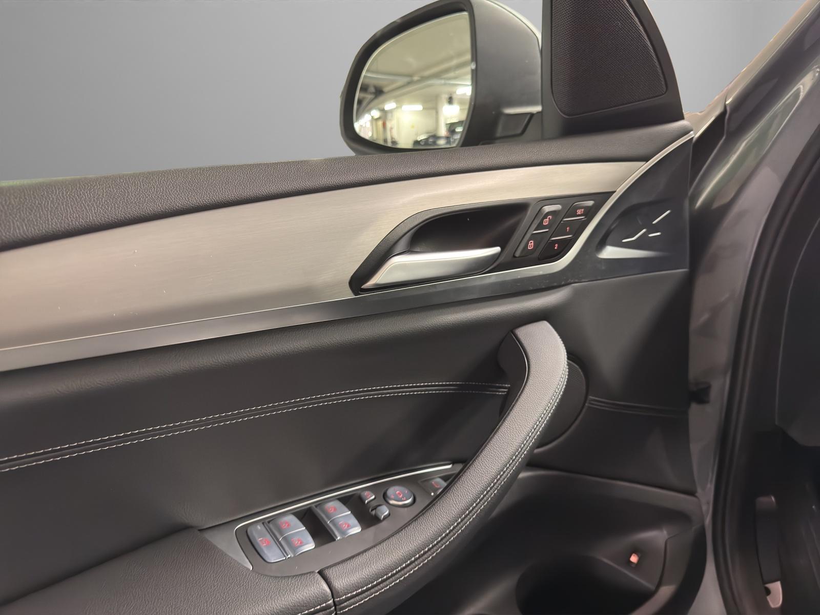 BMW X3 G01 30e xDrive-image-12