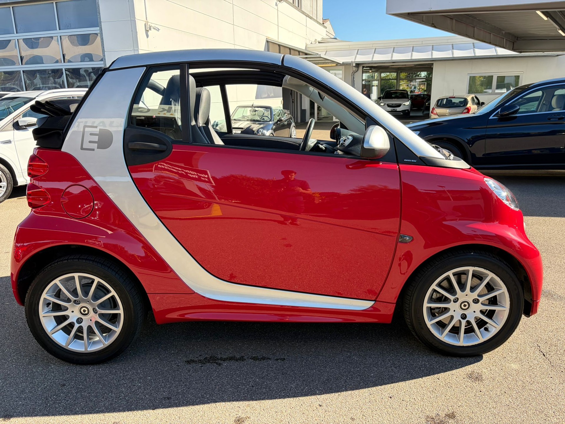 SMART fortwo electric drive (ohne/sans Batterie)-image-4