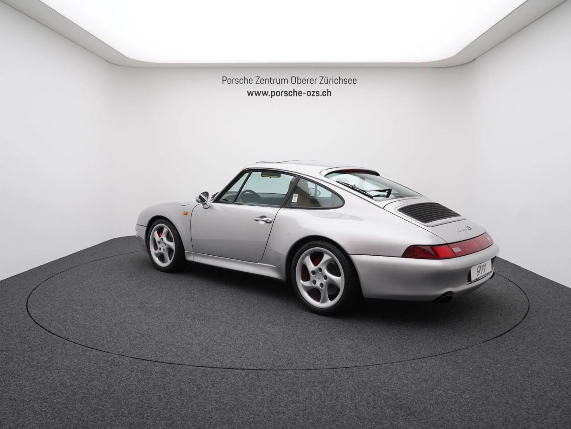 PORSCHE 911 Carrera 4S Coupé-showroom-element-2