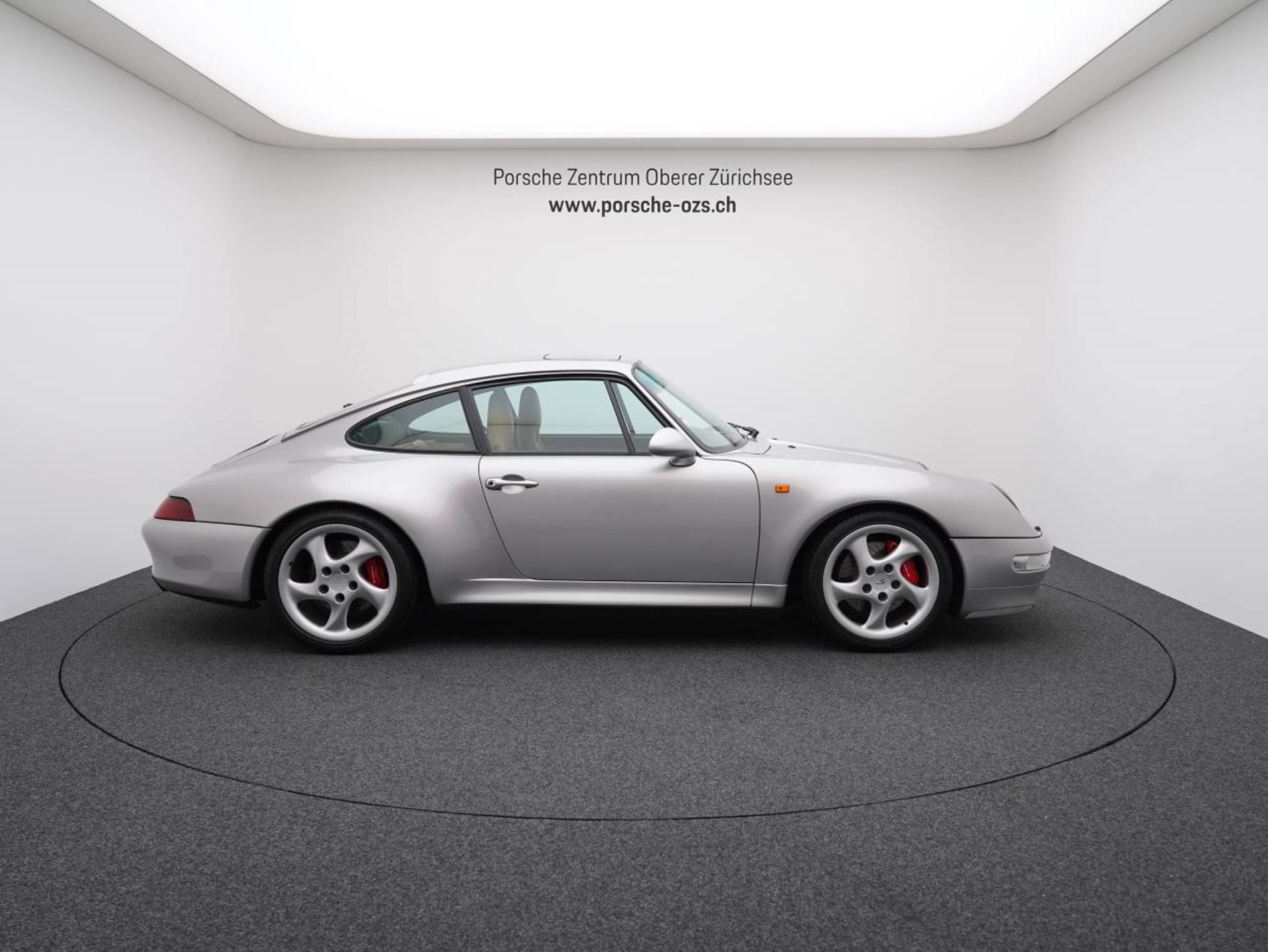 PORSCHE 911 Carrera 4S Coupé-image-7