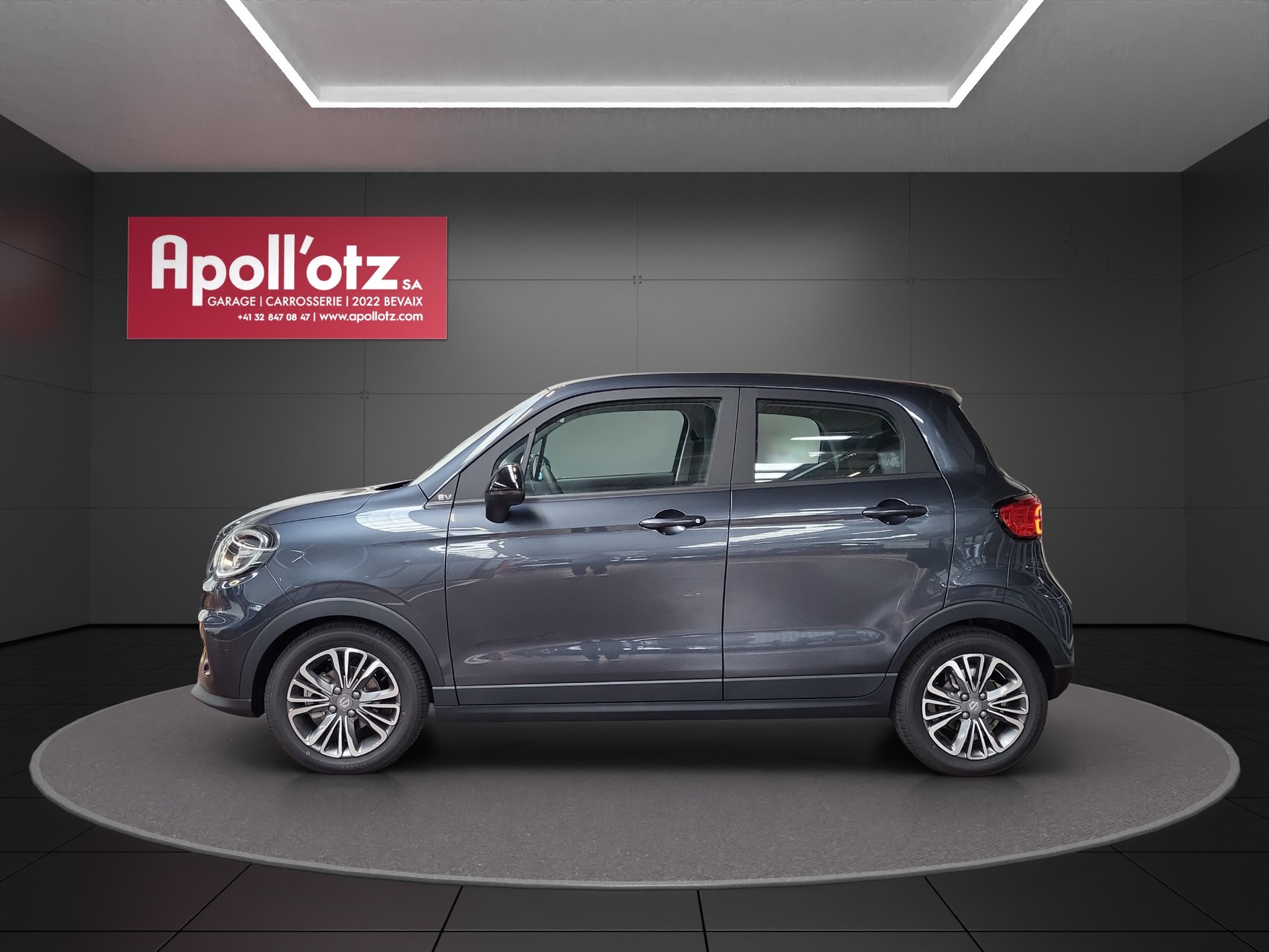LEAPMOTOR T03 37kWh-showroom-element-1