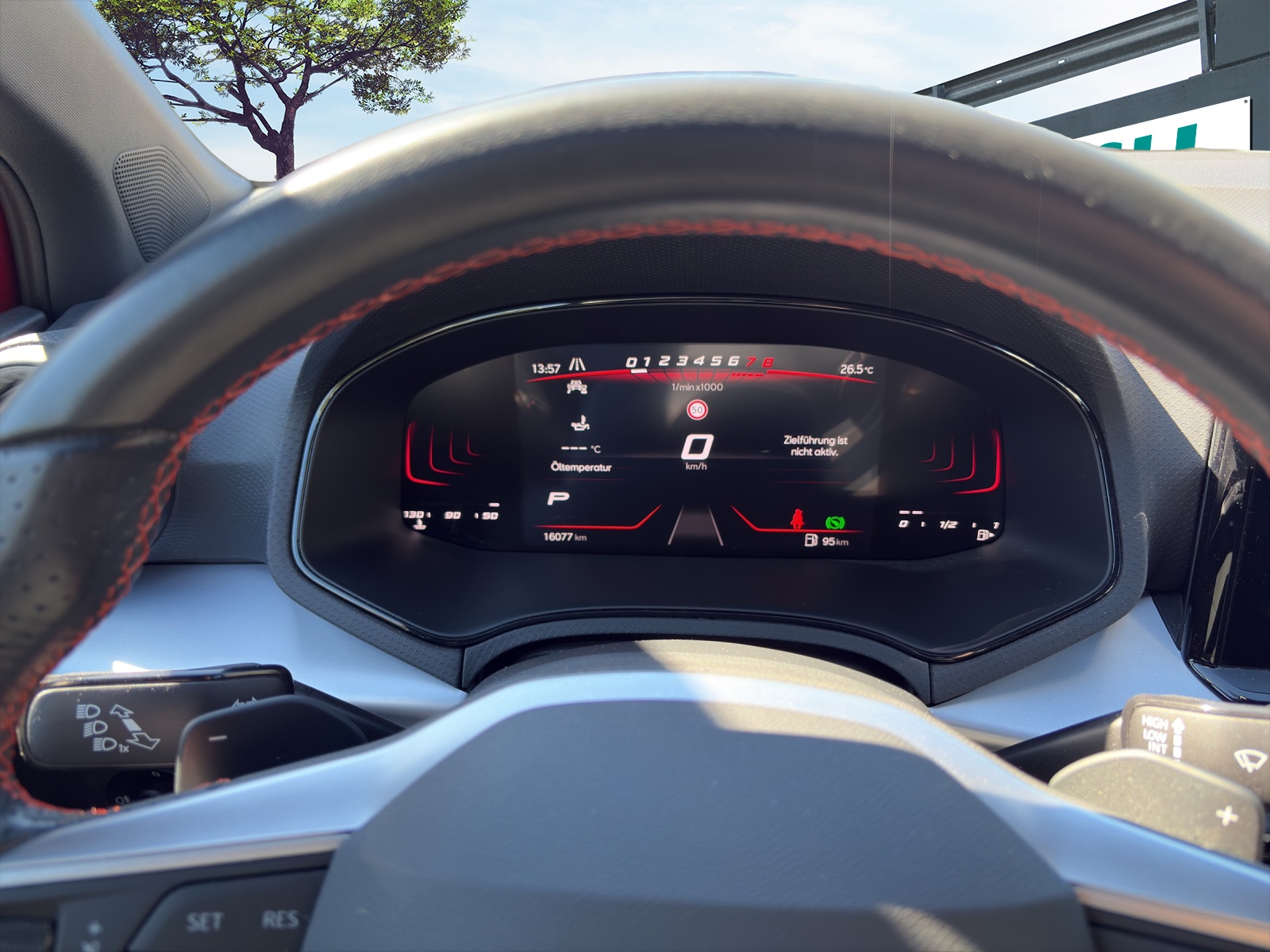 SEAT Arona 1.5 Eco TSI FR DSG-image-11
