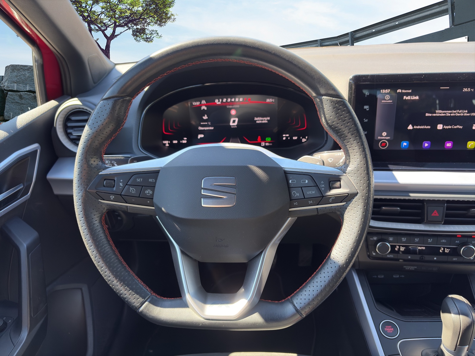 SEAT Arona 1.5 Eco TSI FR DSG-image-10
