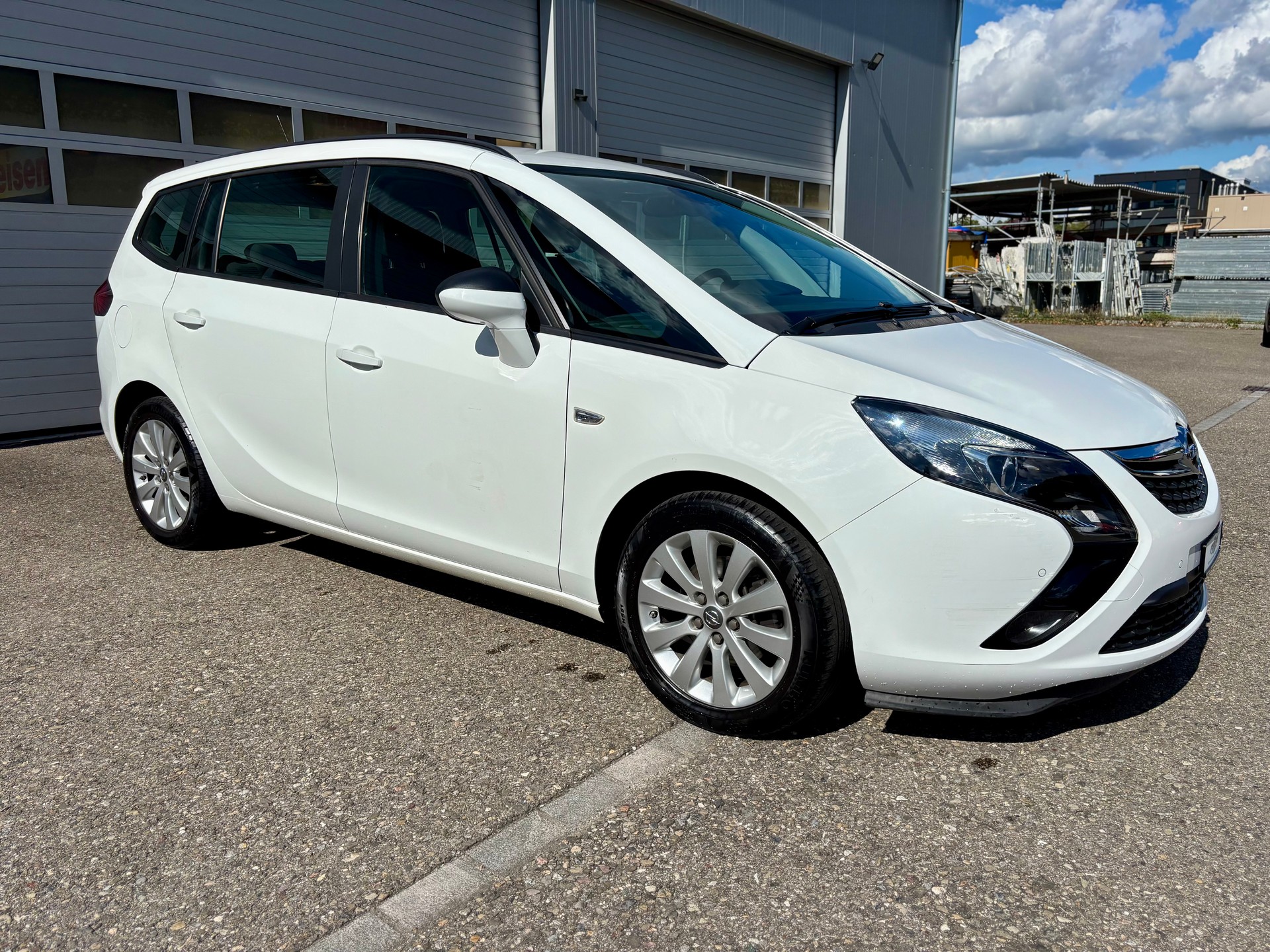 OPEL Zafira Tourer 1.4i 16V Turbo Automatic / 7-Plätzer-showroom-element-2