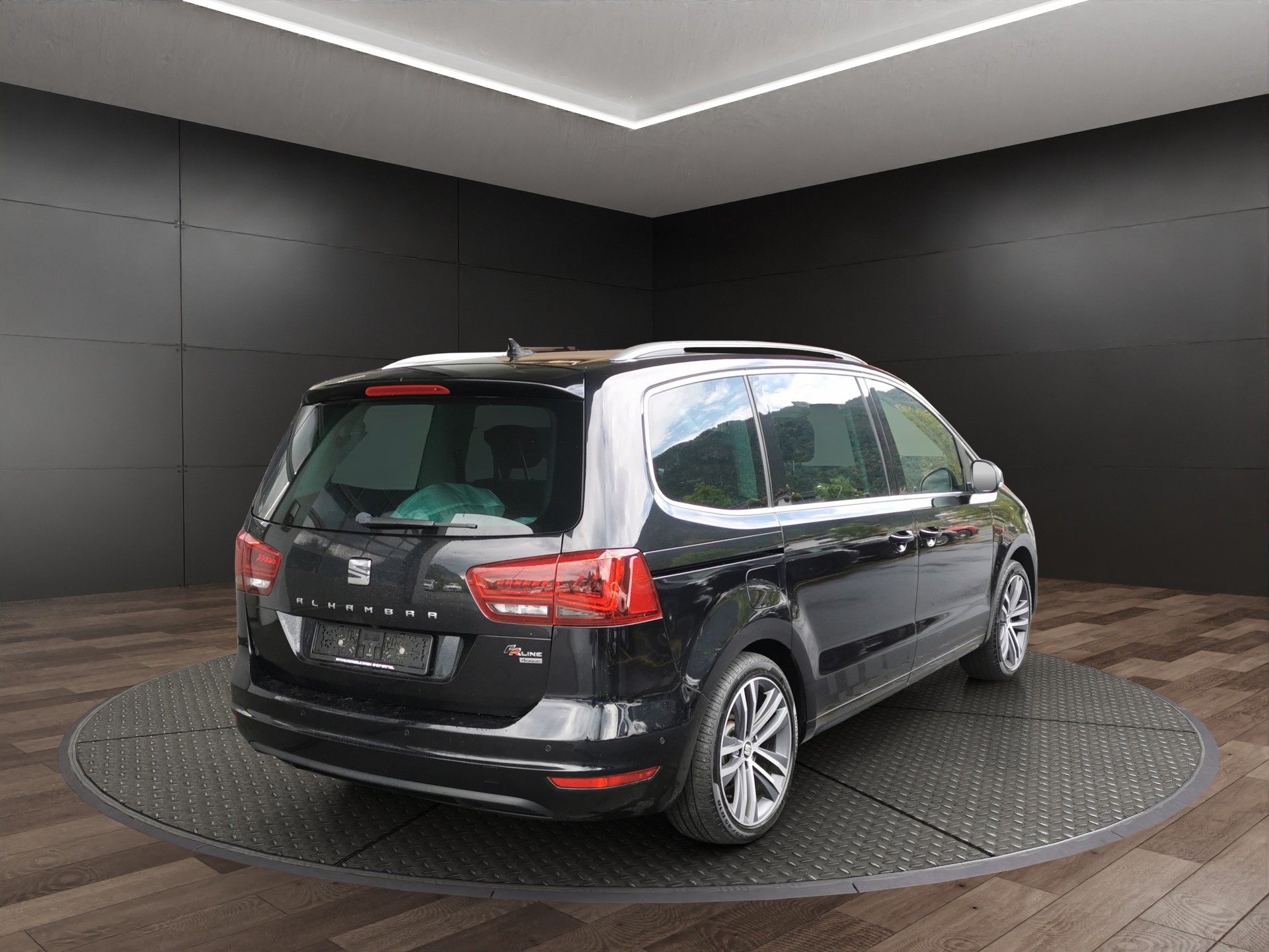 SEAT Alhambra 2.0 TDI FR Line 4Drive-image-5