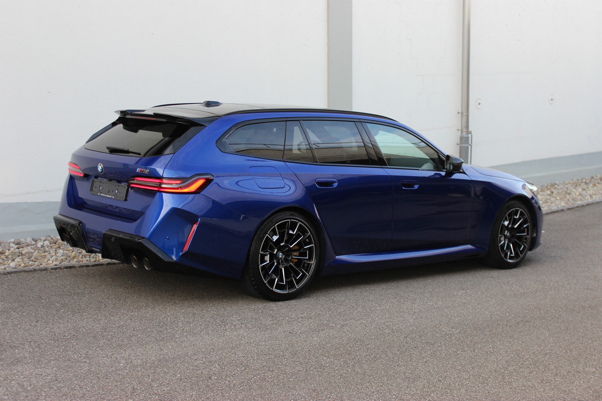 BMW M5 xDrive Touring Ultimate Package 🎉0.0%-LEASINGAKTION🎉-image-5