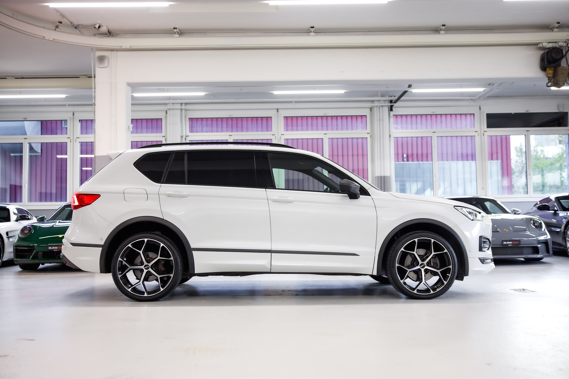 SEAT Tarraco 2.0 TSI FR 4Drive DSG *7 Plätzer*-showroom-element-3