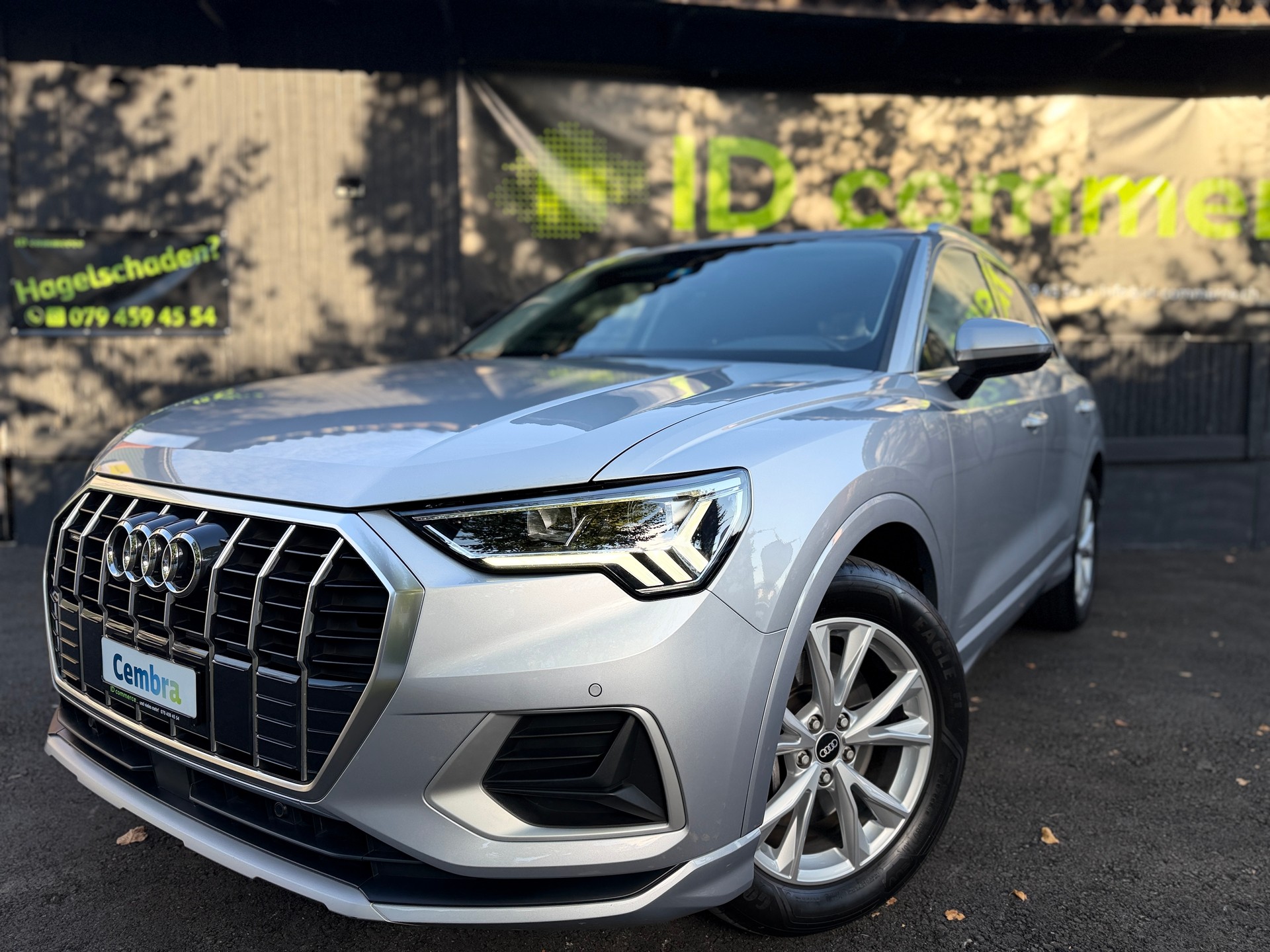AUDI Q3 40 TFSI S line quattro S-tronic