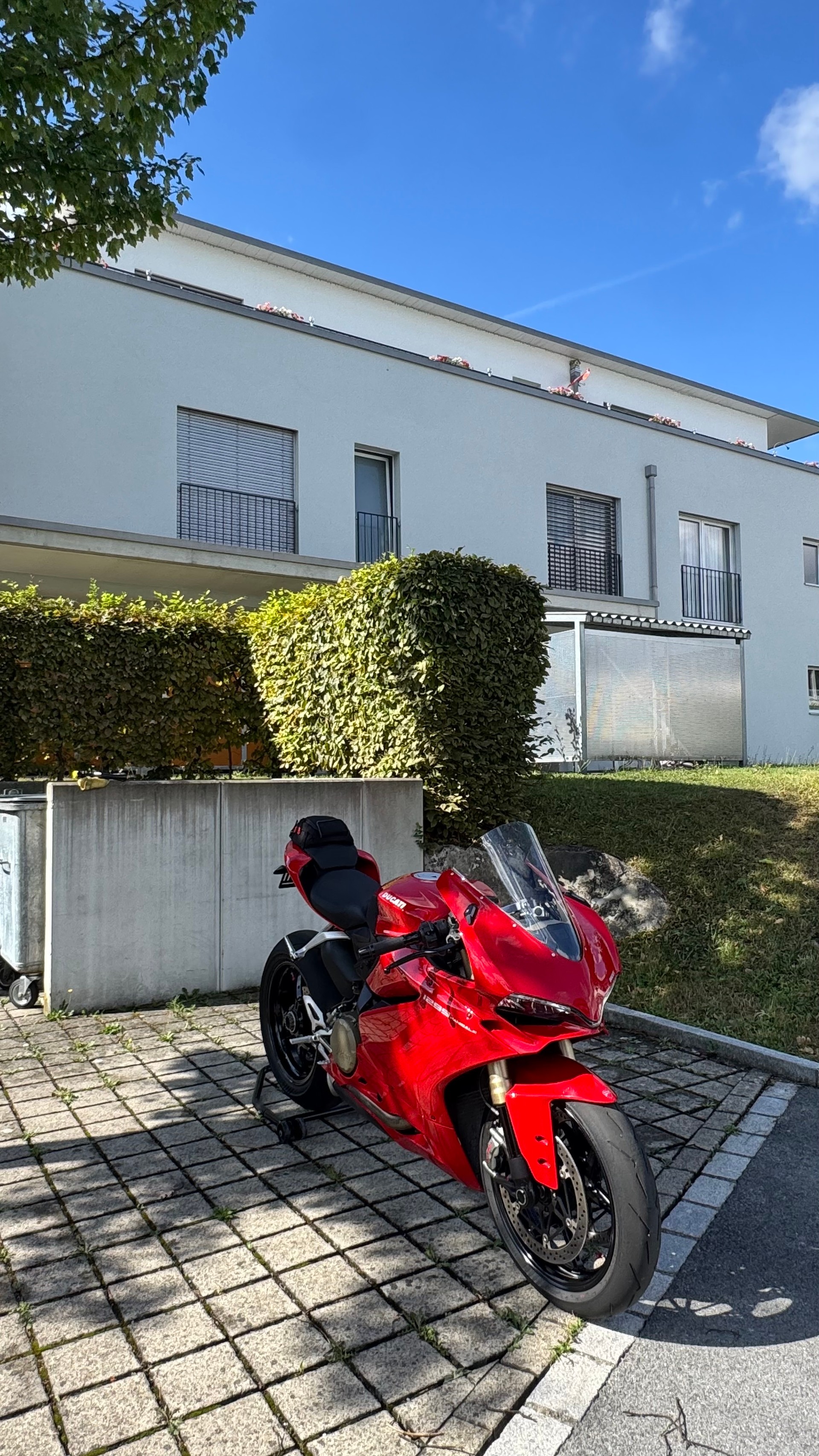 DUCATI Panigale 1299-image-1