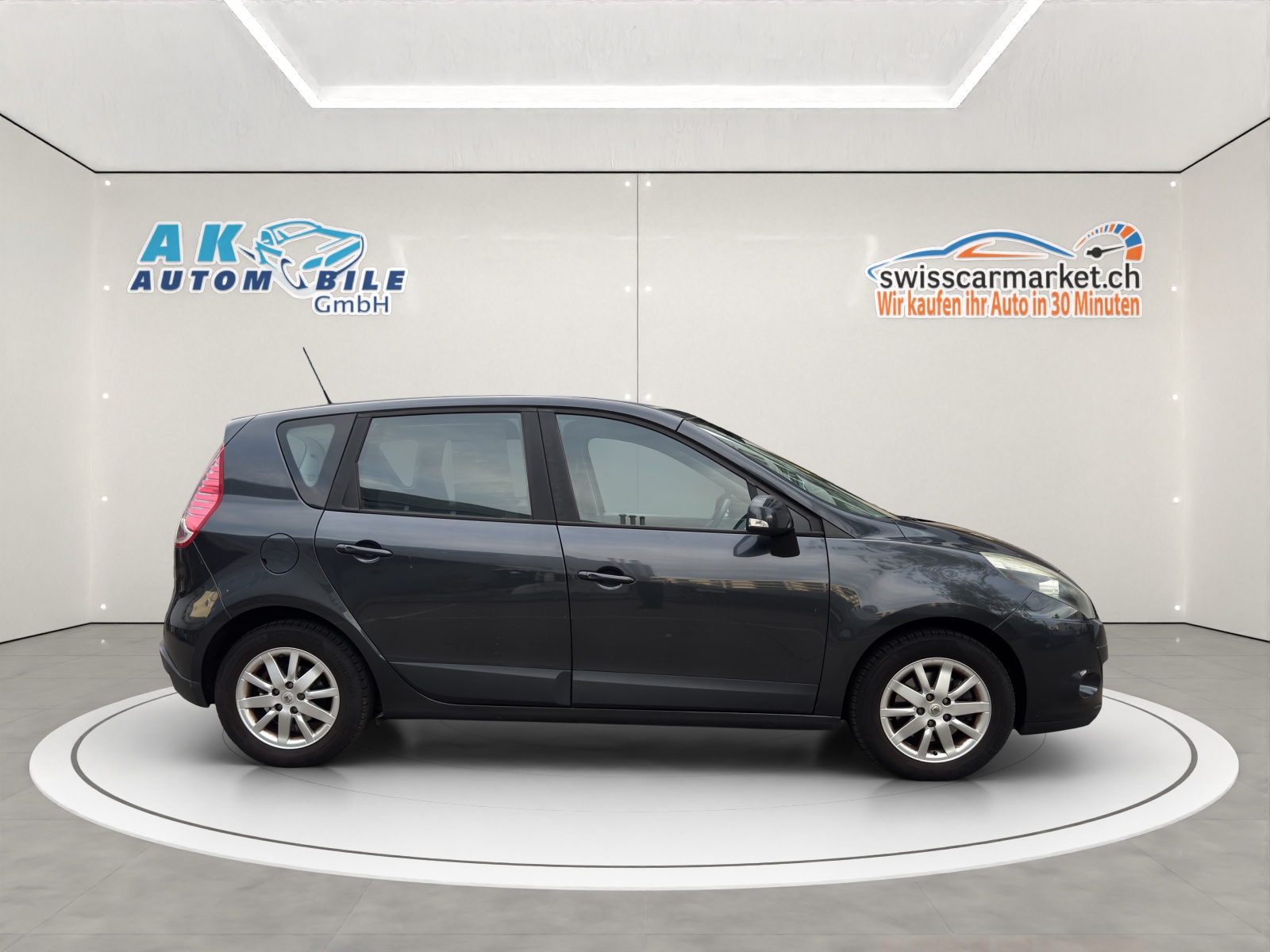 RENAULT Scénic 2.0 16V Dynamique X-Tronic CVT-image-4
