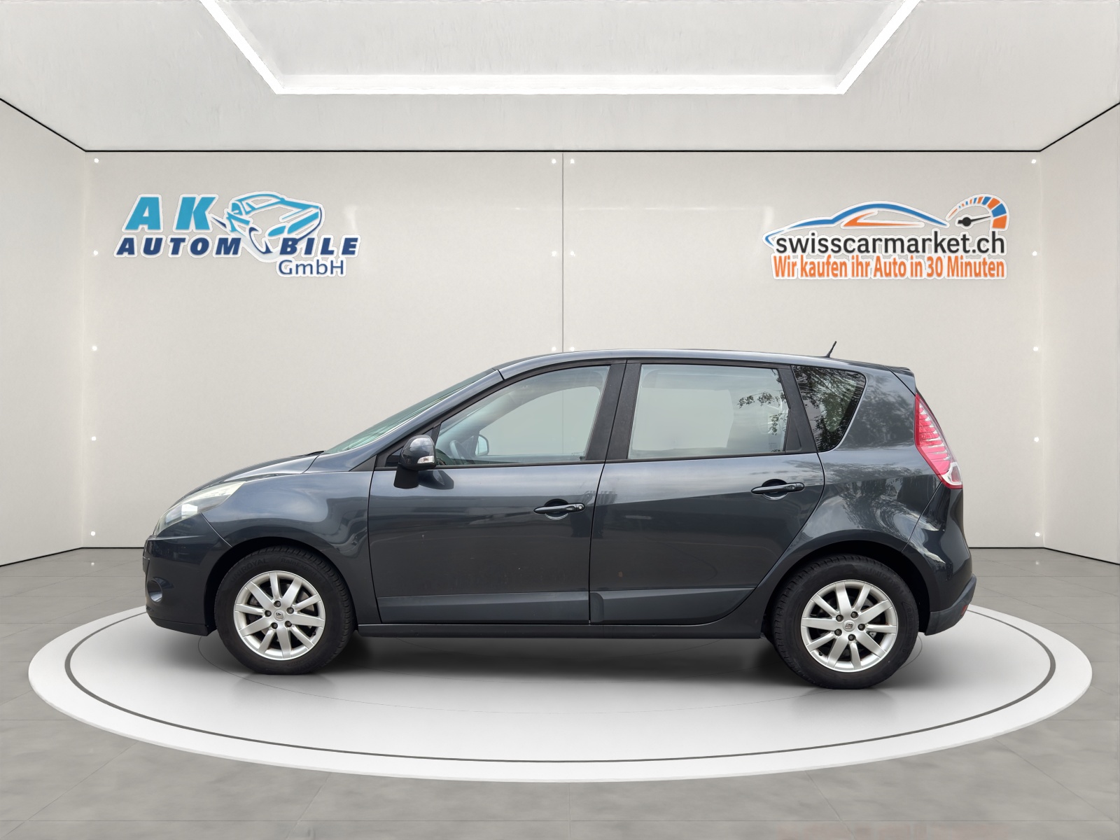 RENAULT Scénic 2.0 16V Dynamique X-Tronic CVT-showroom-element-3