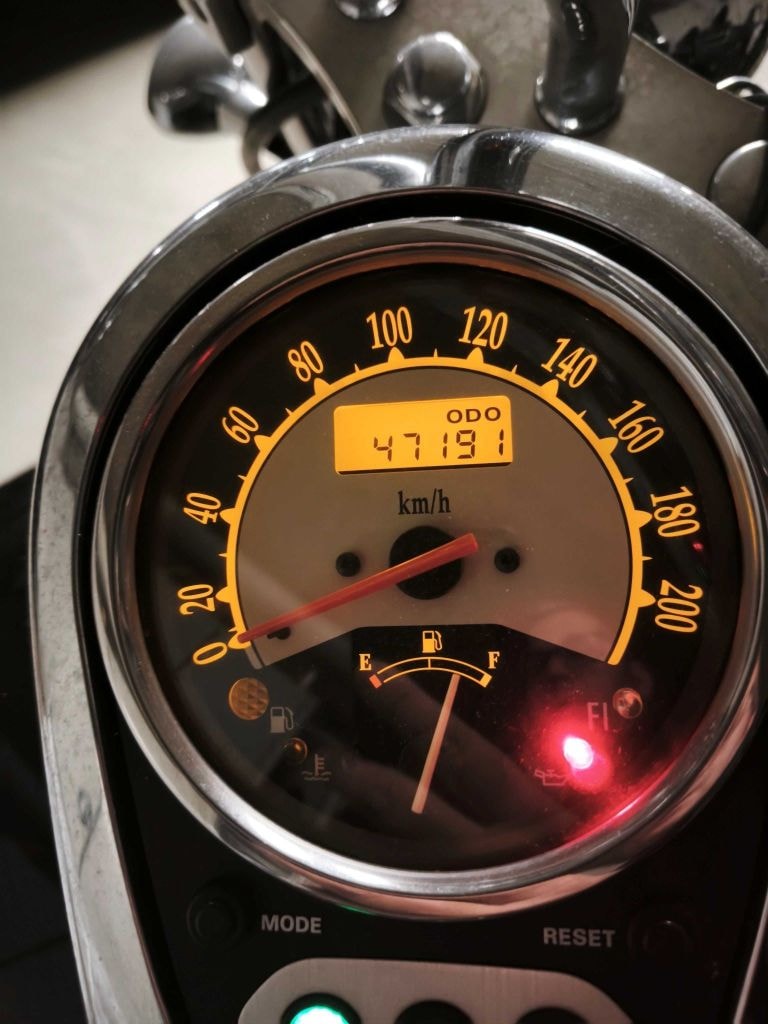 KAWASAKI VN 900 Custom-image-3