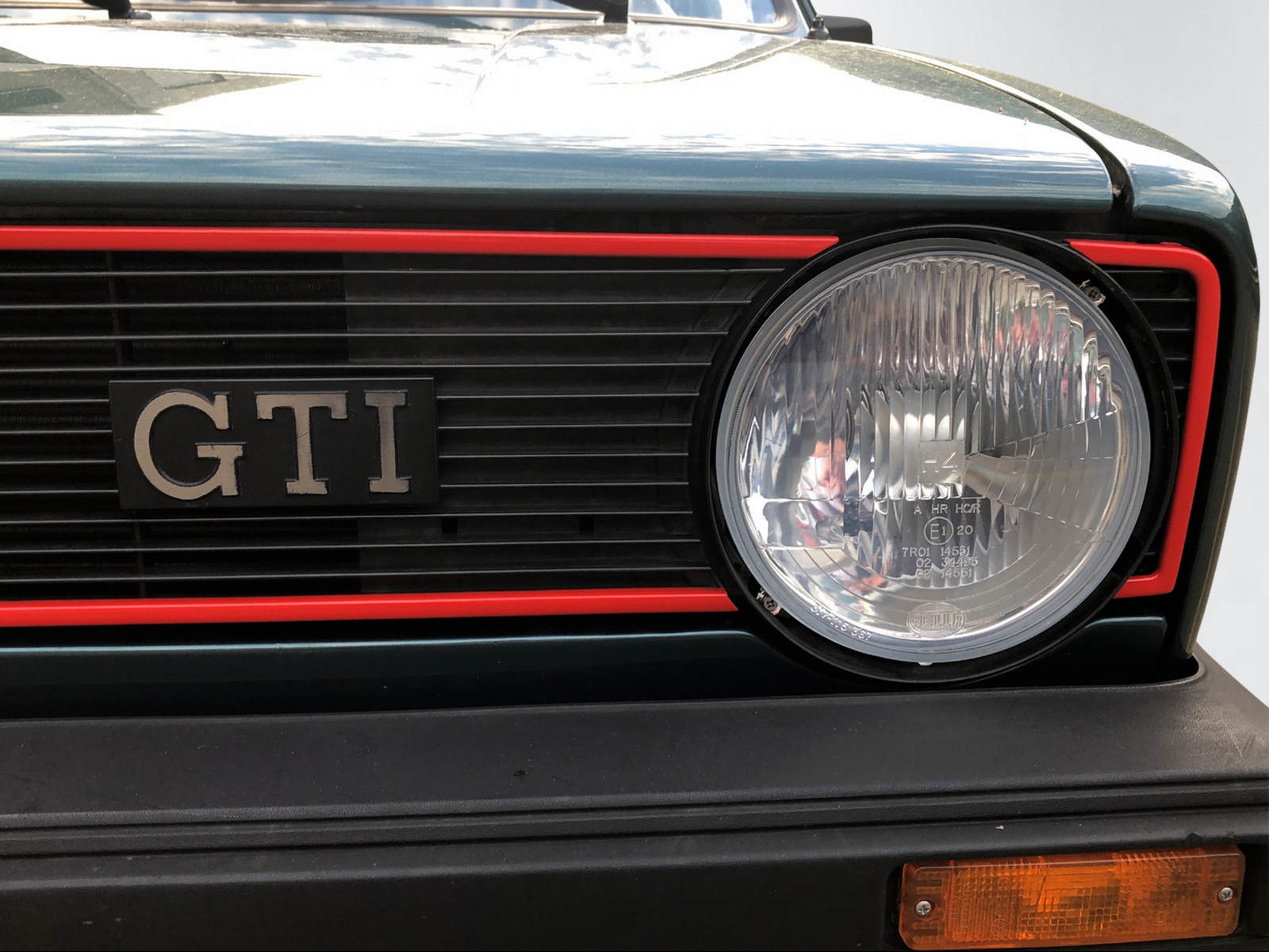 VW Golf 1800 GTI-image-11