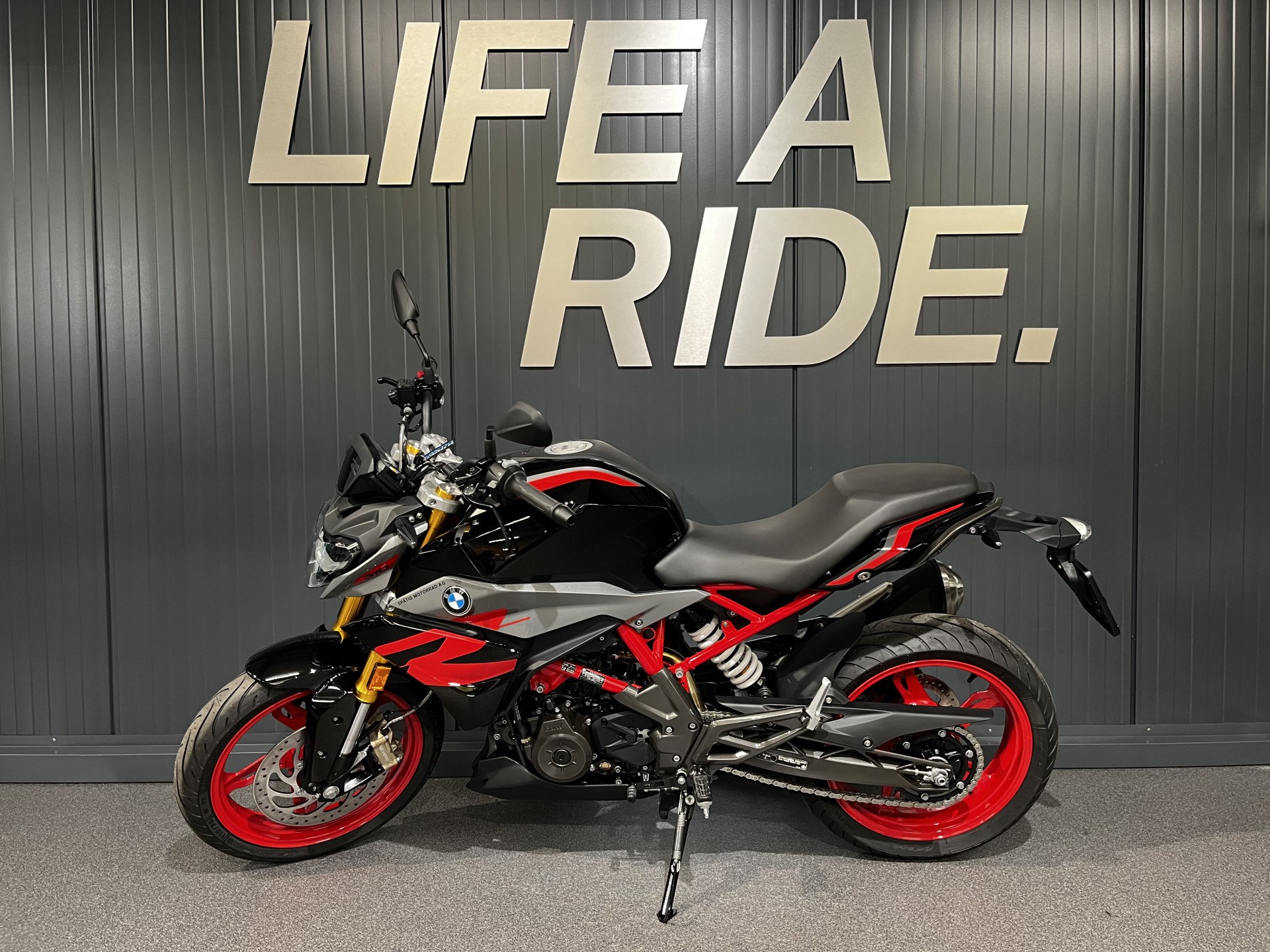 BMW G 310 R Passion-image-2