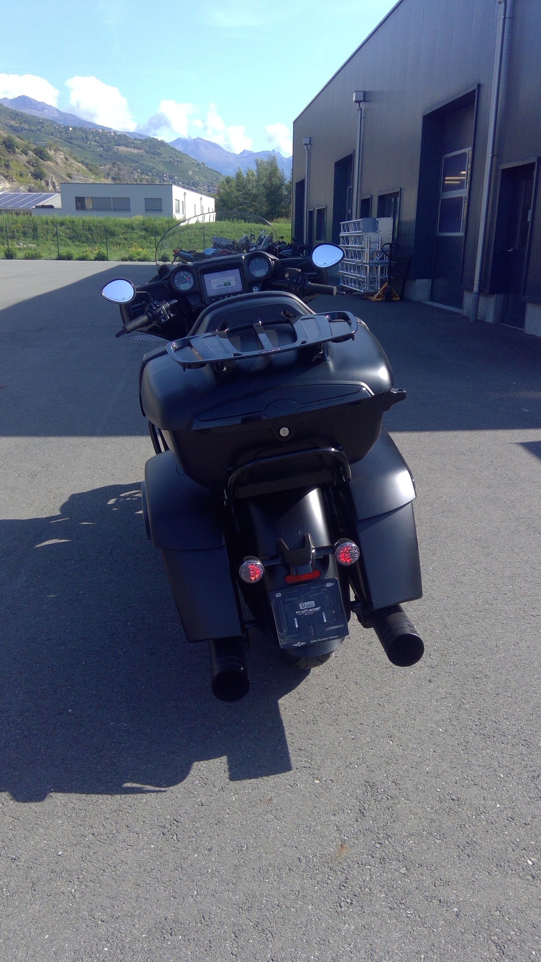 INDIAN Roadmaster Dark Horse-image-2