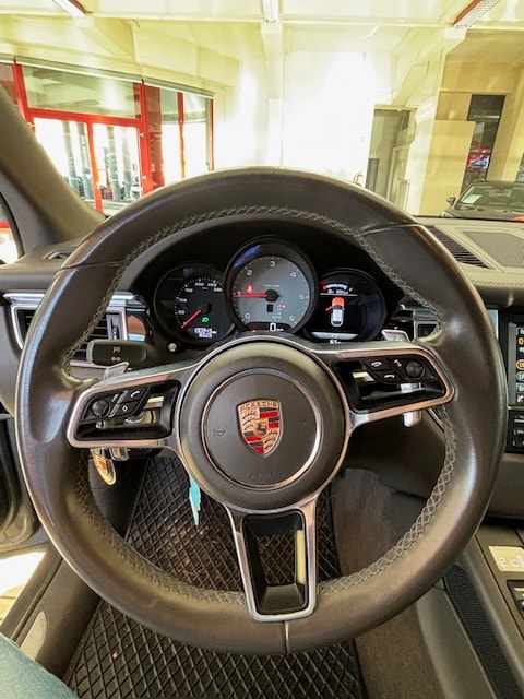 PORSCHE Macan S Diesel PDK-image-5