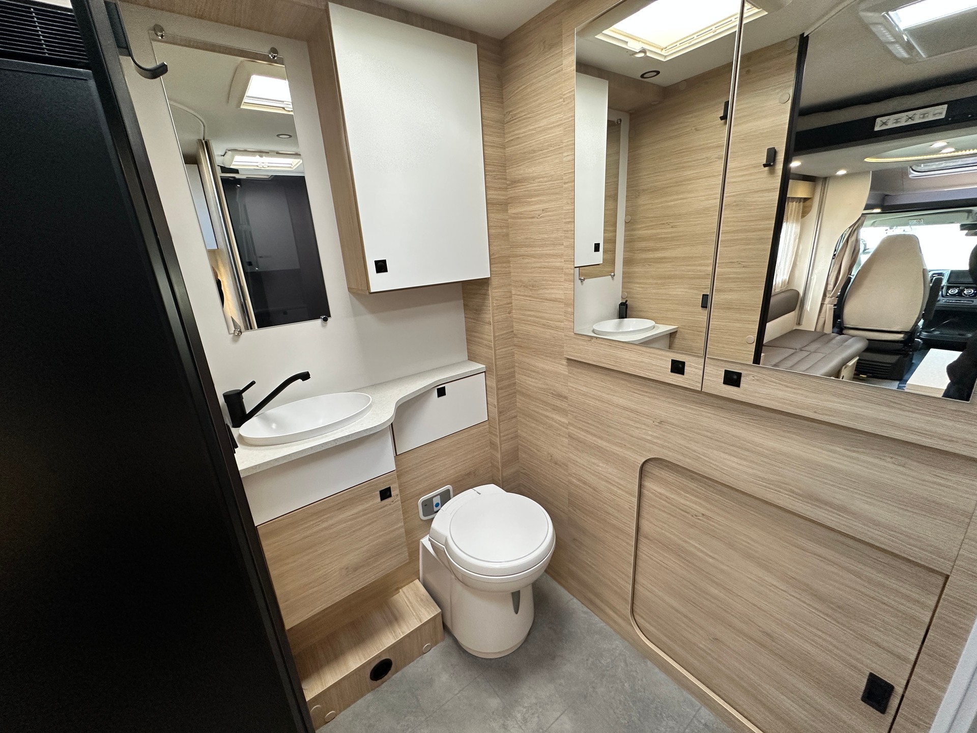 CHAUSSON 640 Ultimate Line-image-16
