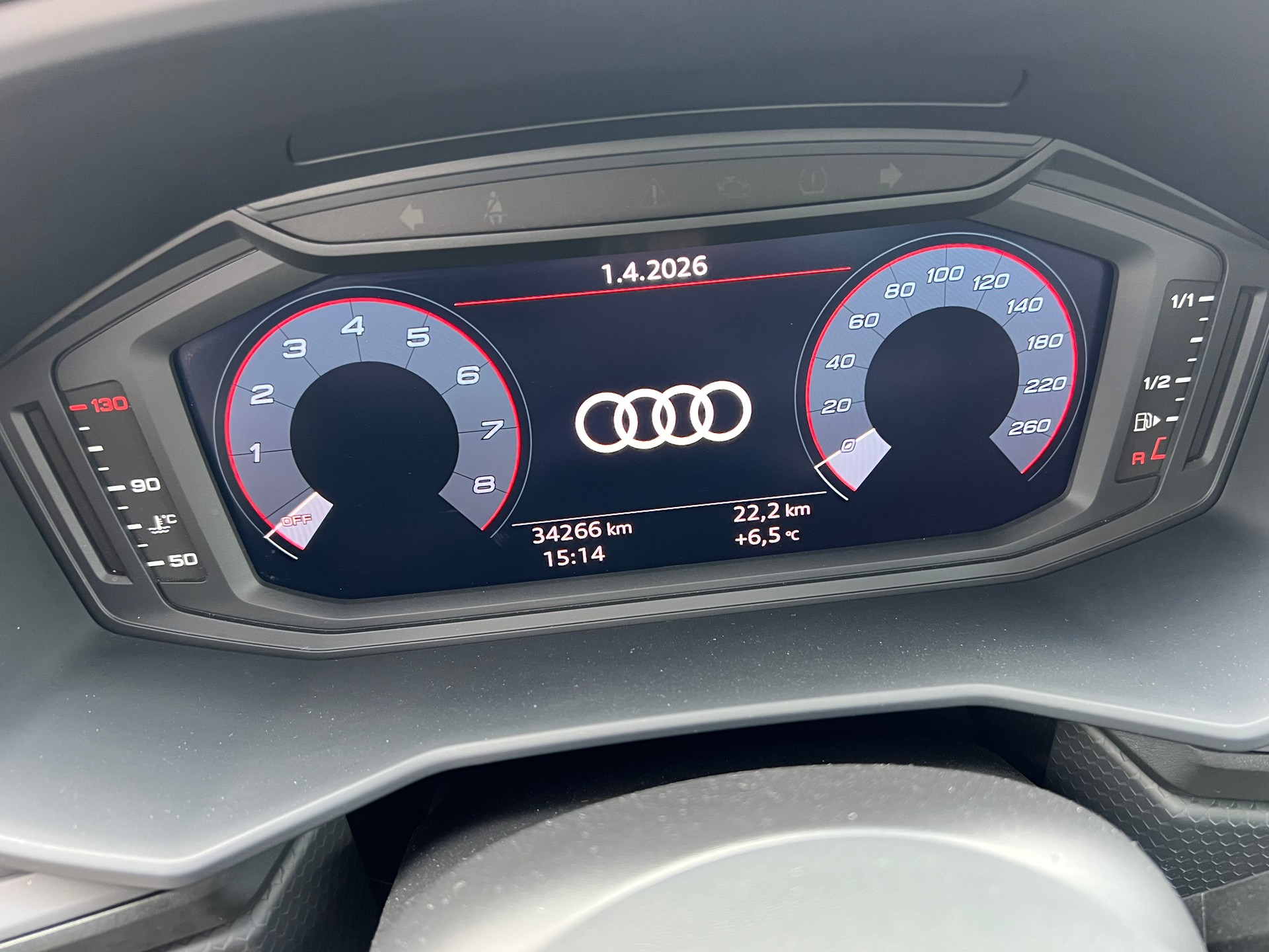 AUDI A1 Sportback 30 TFSI Attraction S-tronic-image-12