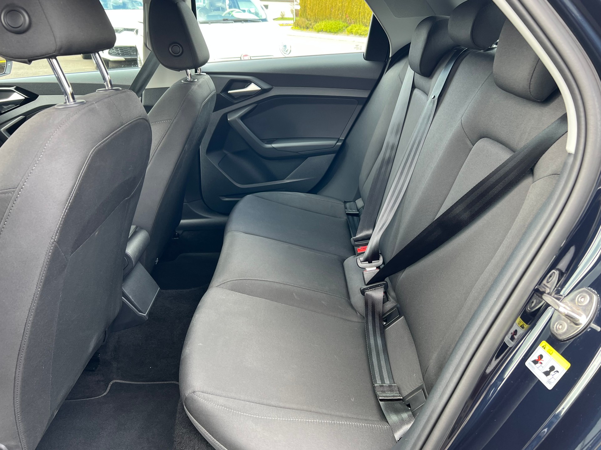 AUDI A1 Sportback 30 TFSI Attraction S-tronic-image-13
