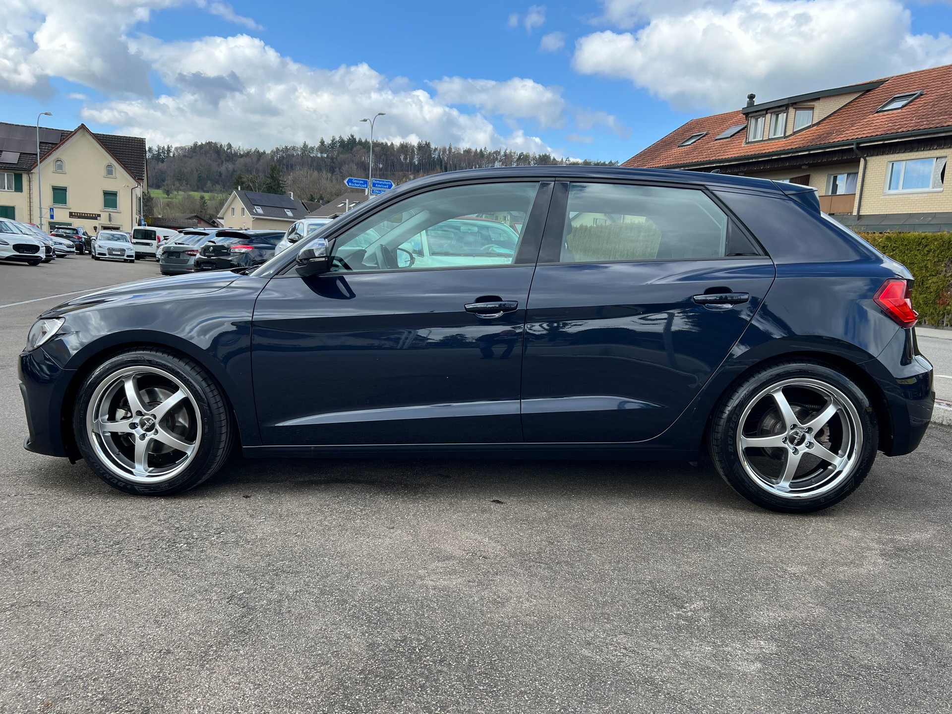 AUDI A1 Sportback 30 TFSI Attraction S-tronic-image-8