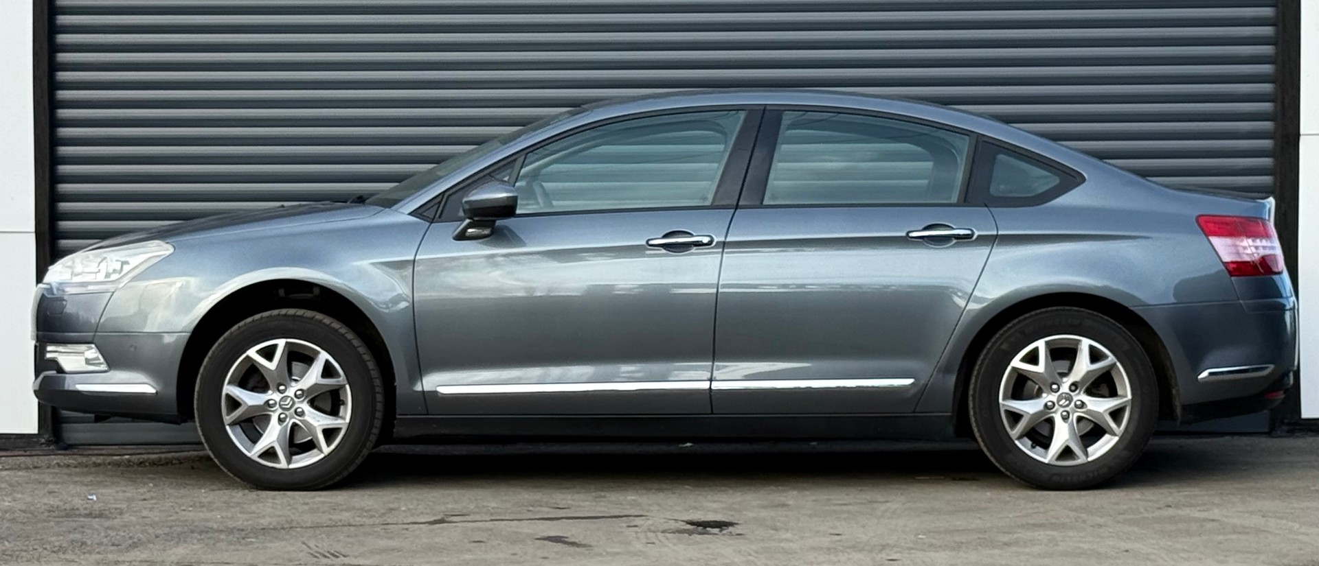 CITROEN C5 Berline 2.0 HDi Dynamique+ Automatic-image-7