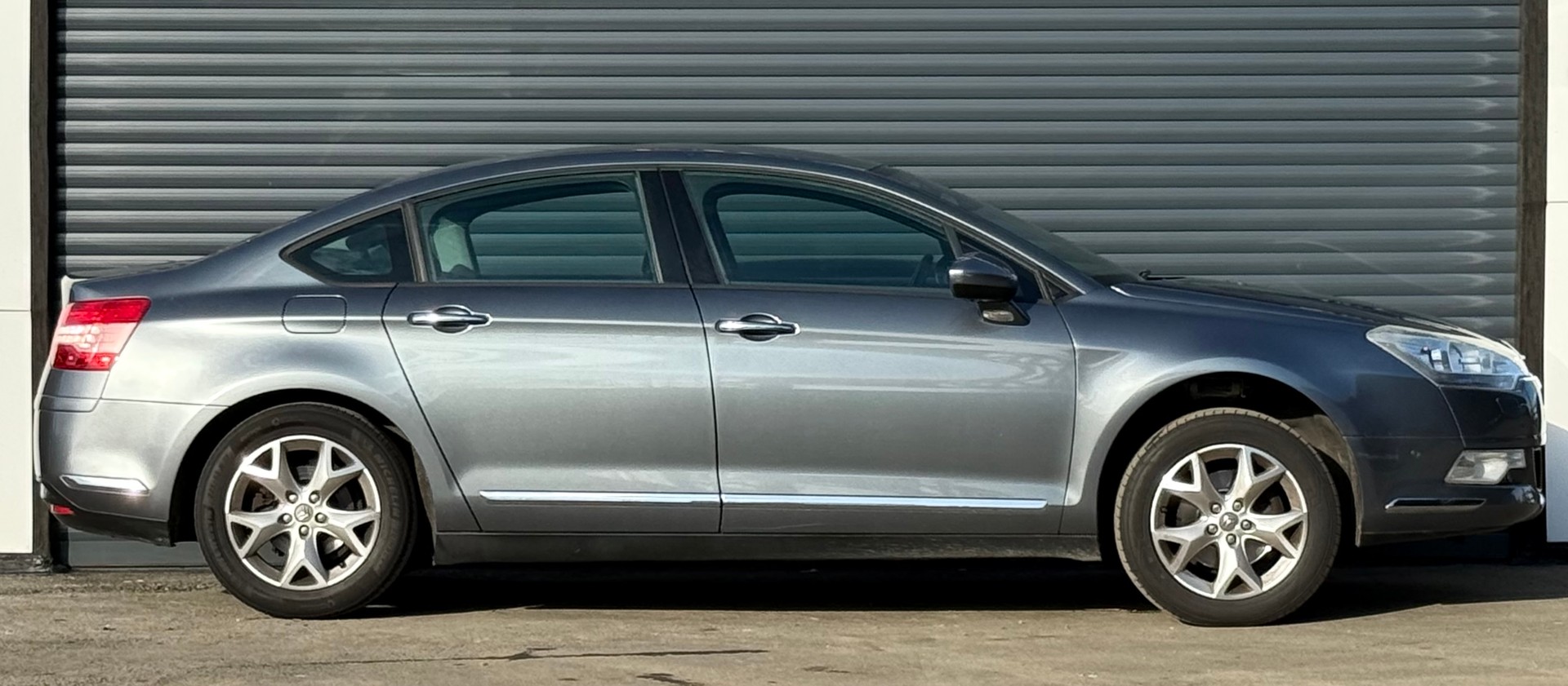 CITROEN C5 Berline 2.0 HDi Dynamique+ Automatic-image-3
