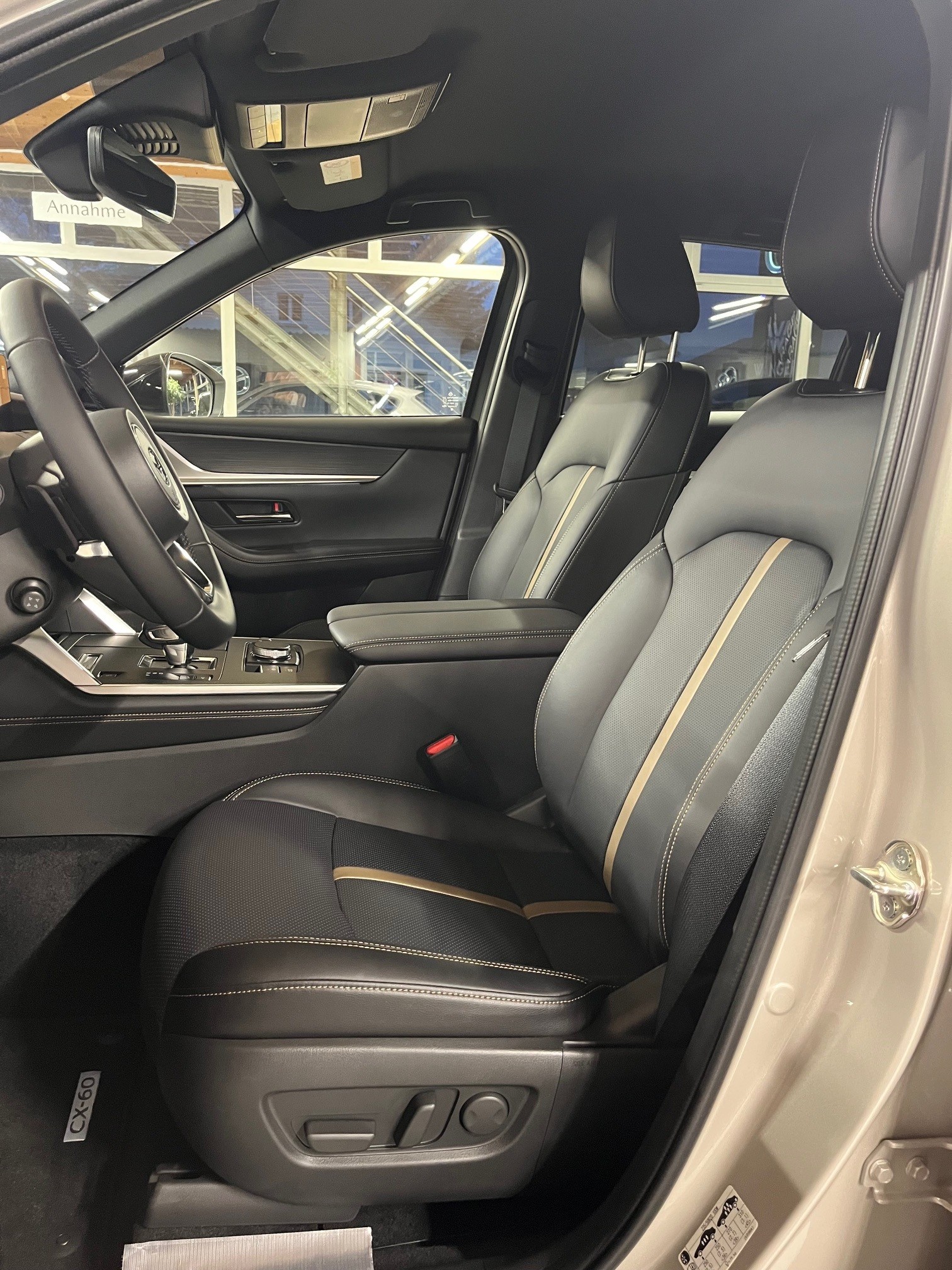 MAZDA CX-60 e-Skyactiv PHEV 327 AWD Homura-image-7