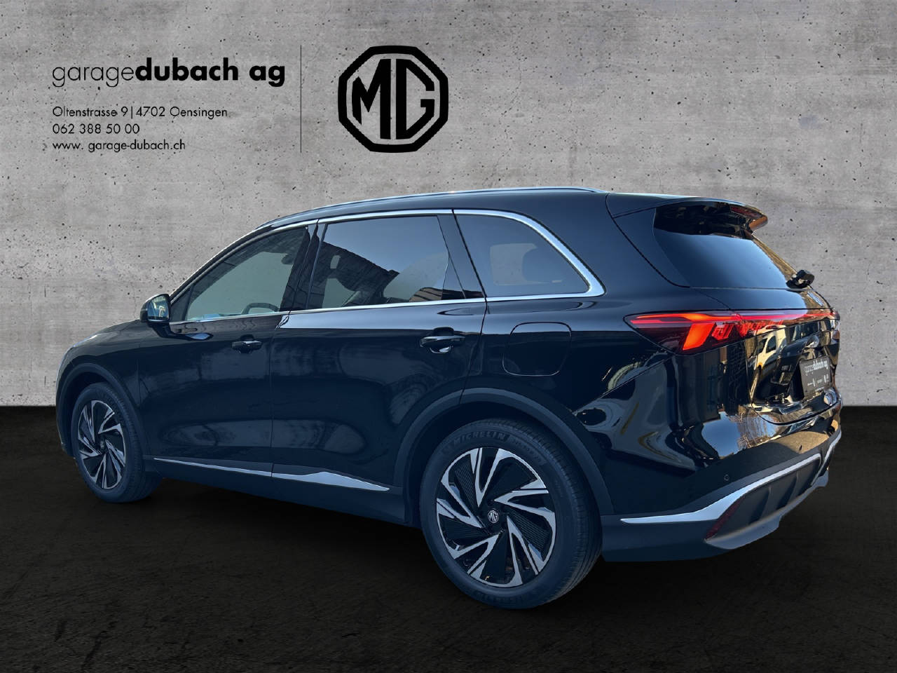 MG S6 EV 77 kWh Luxury 4WD-showroom-element-3