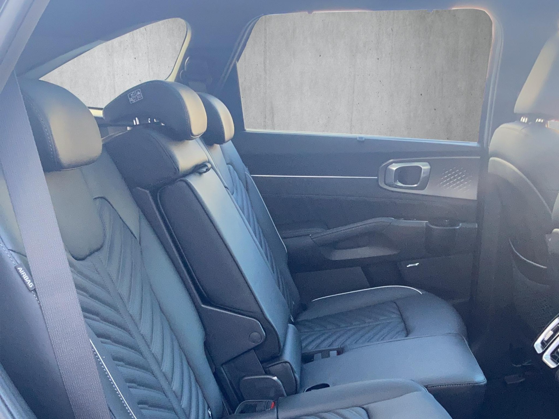 KIA Sorento 1.6 T-GDi Hybrid Style 7P-image-9