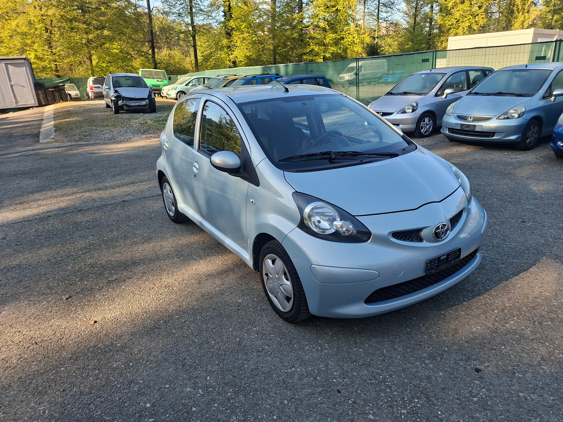 TOYOTA Aygo 1.0 Linea Terra-image-3