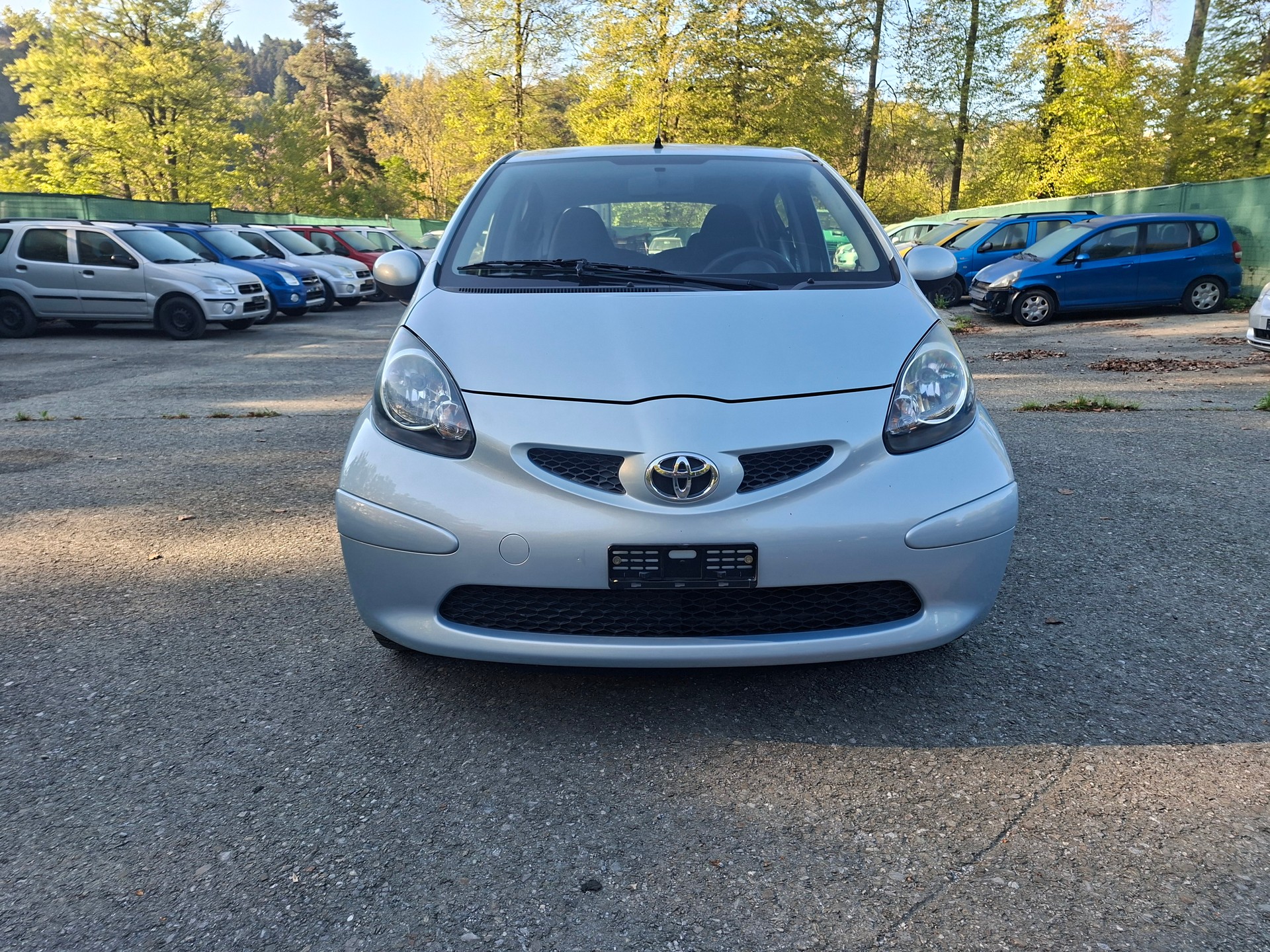 TOYOTA Aygo 1.0 Linea Terra-image-1