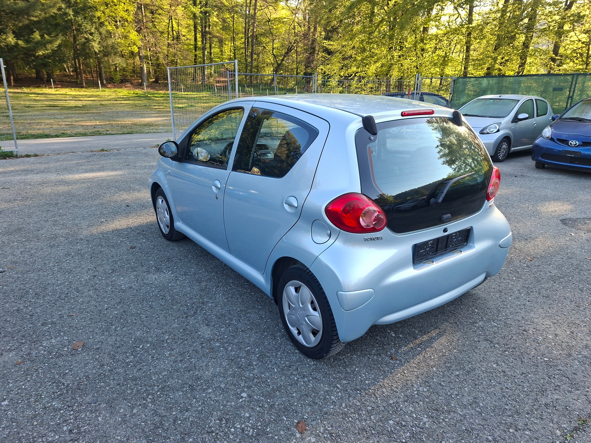 TOYOTA Aygo 1.0 Linea Terra-image-7