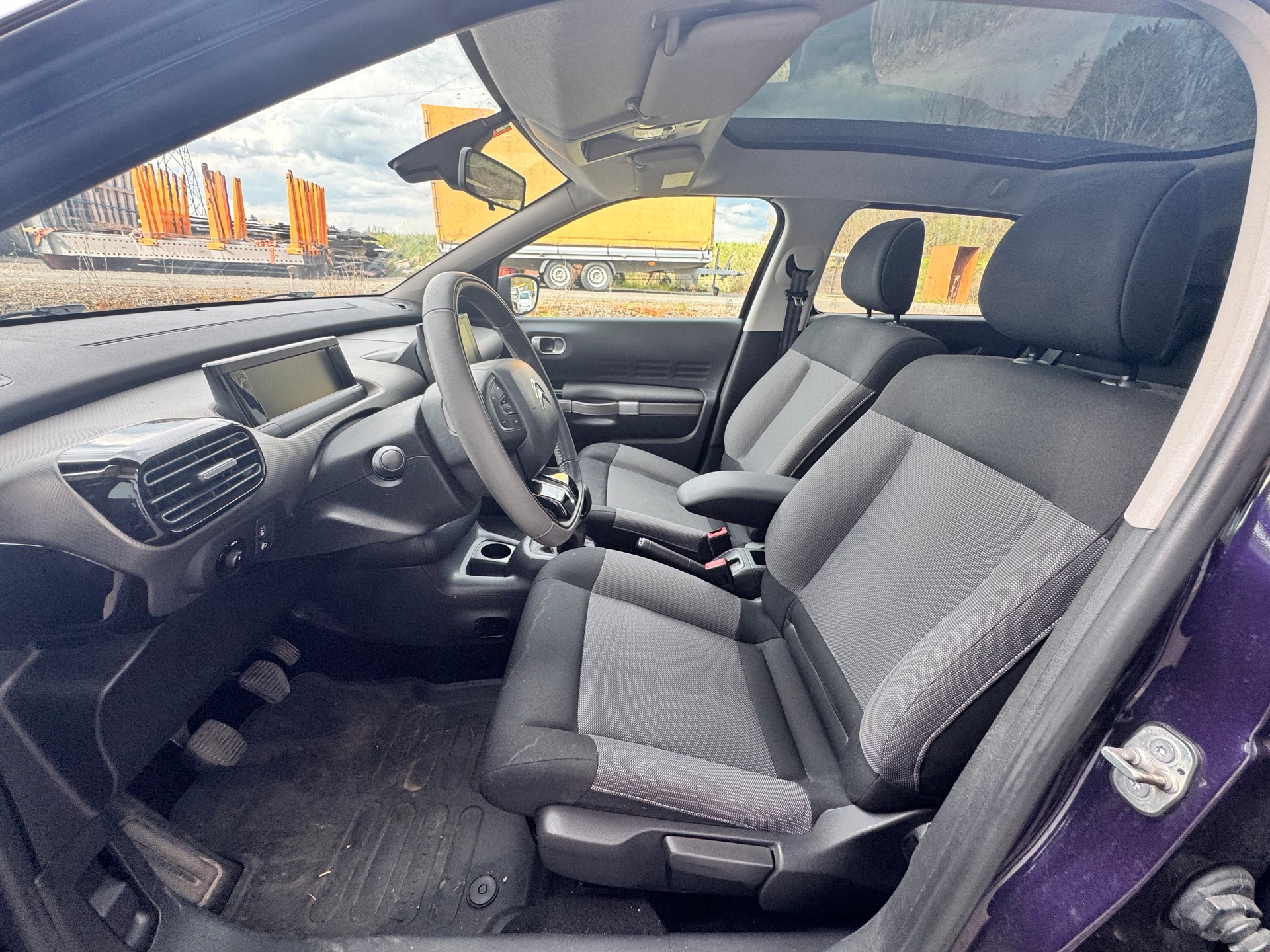 CITROEN C4 Cactus 1.2 VTi Shine Edition-image-6