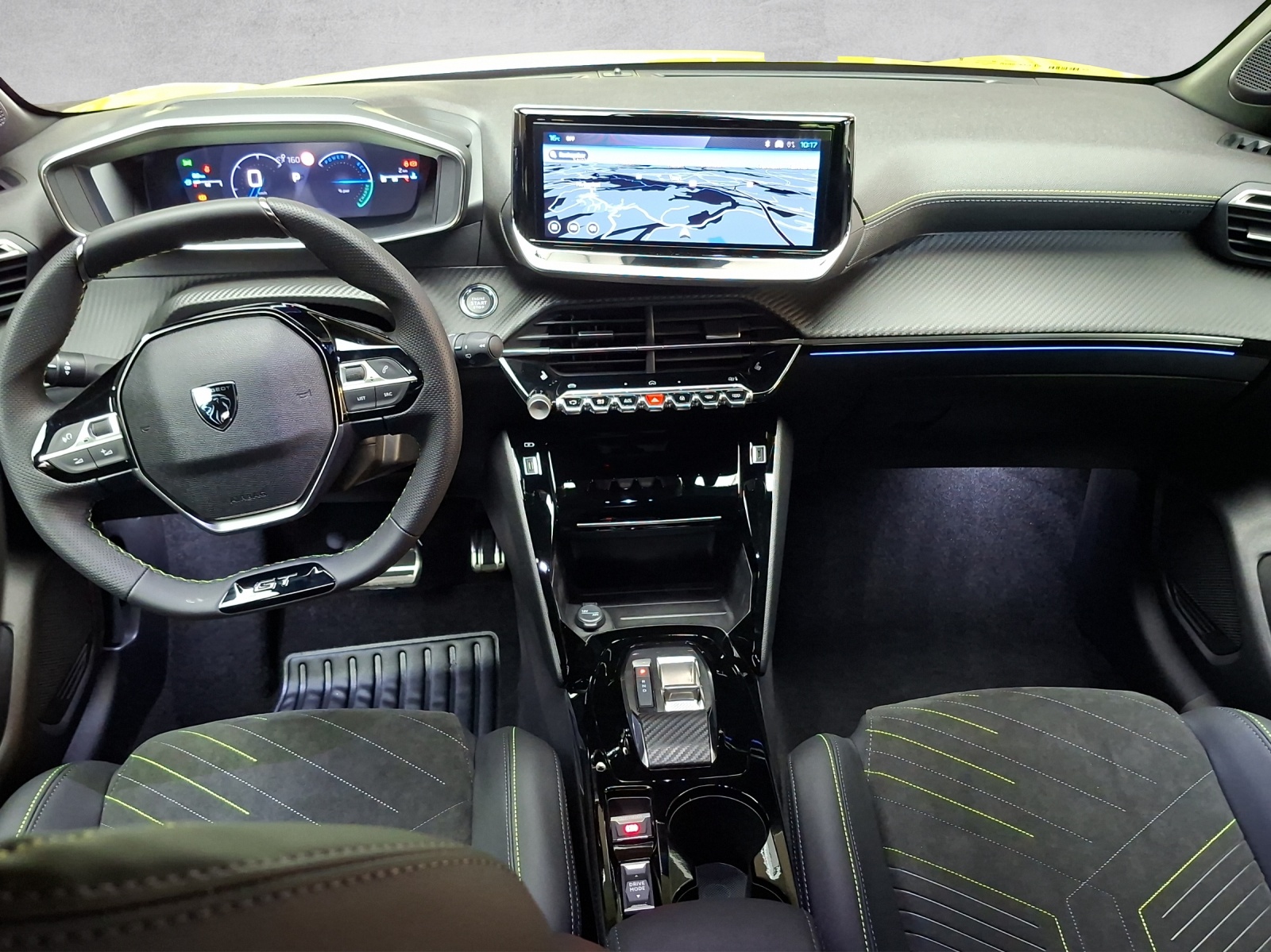 PEUGEOT 208 1.2 Hybrid 145 GT-image-8