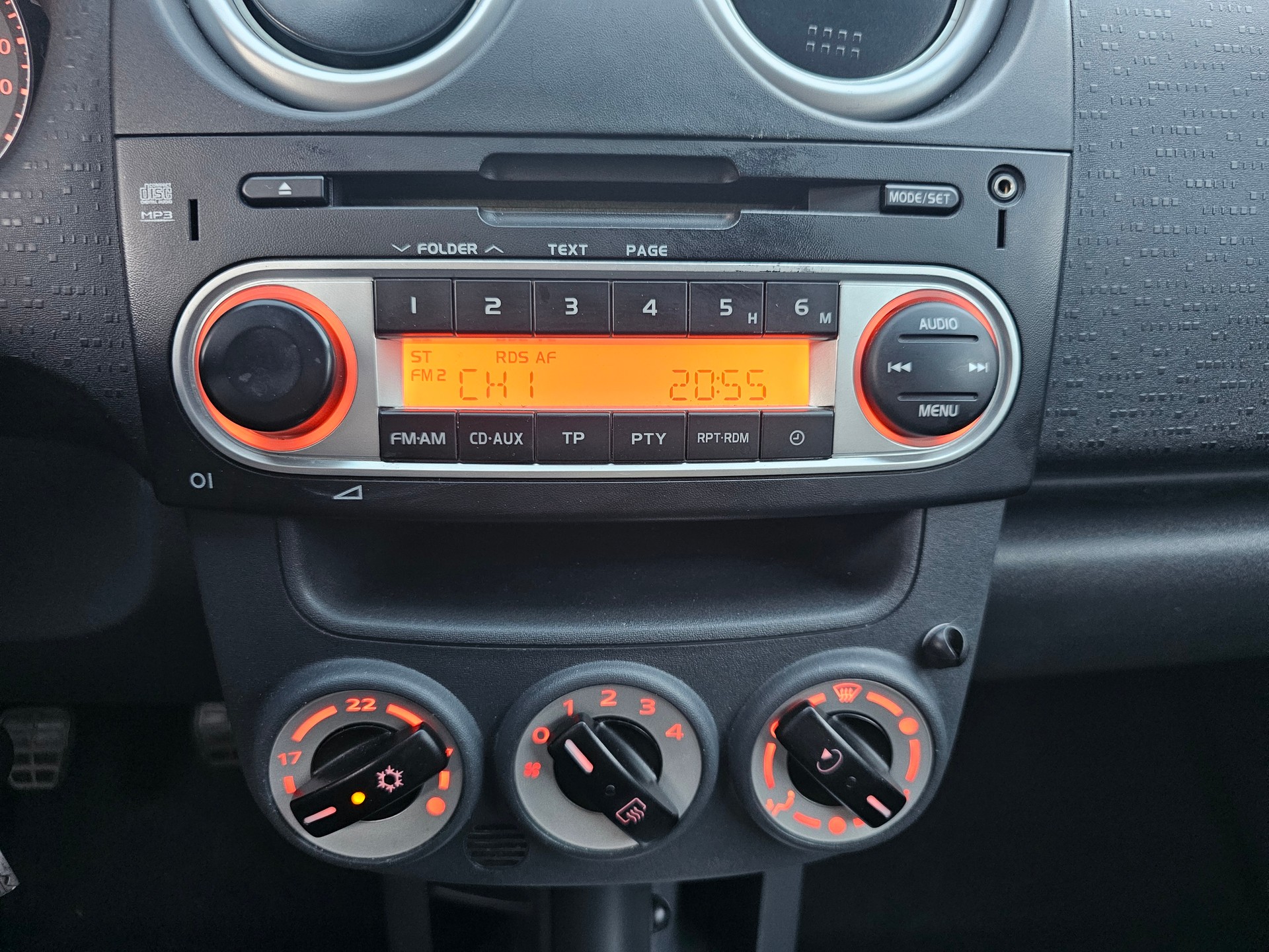 MITSUBISHI Colt 1.3 16V Jubilé35 ClearTec-image-15