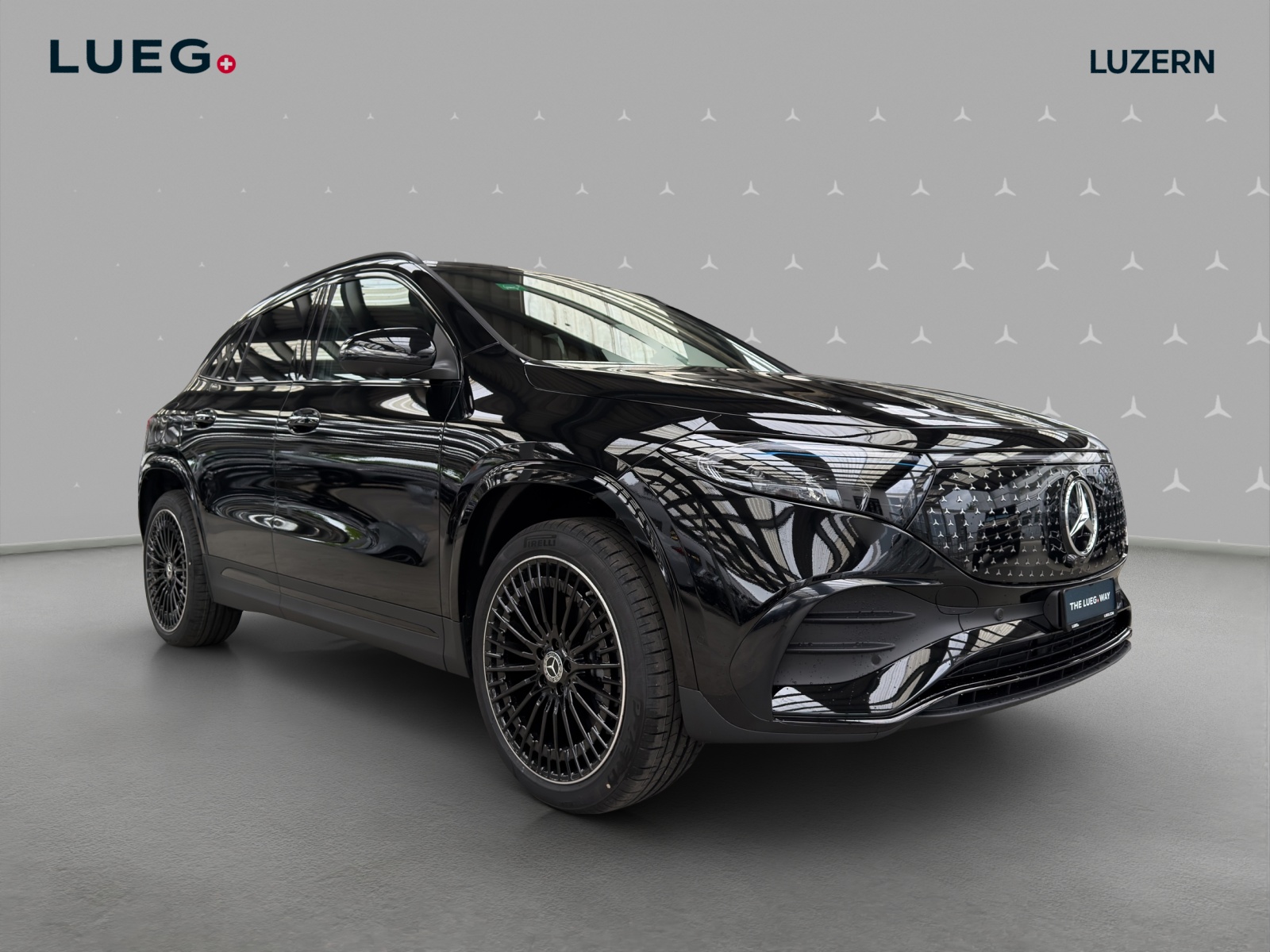 MERCEDES-BENZ EQA 300 66,5kWh 4Matic Excellence-image-4