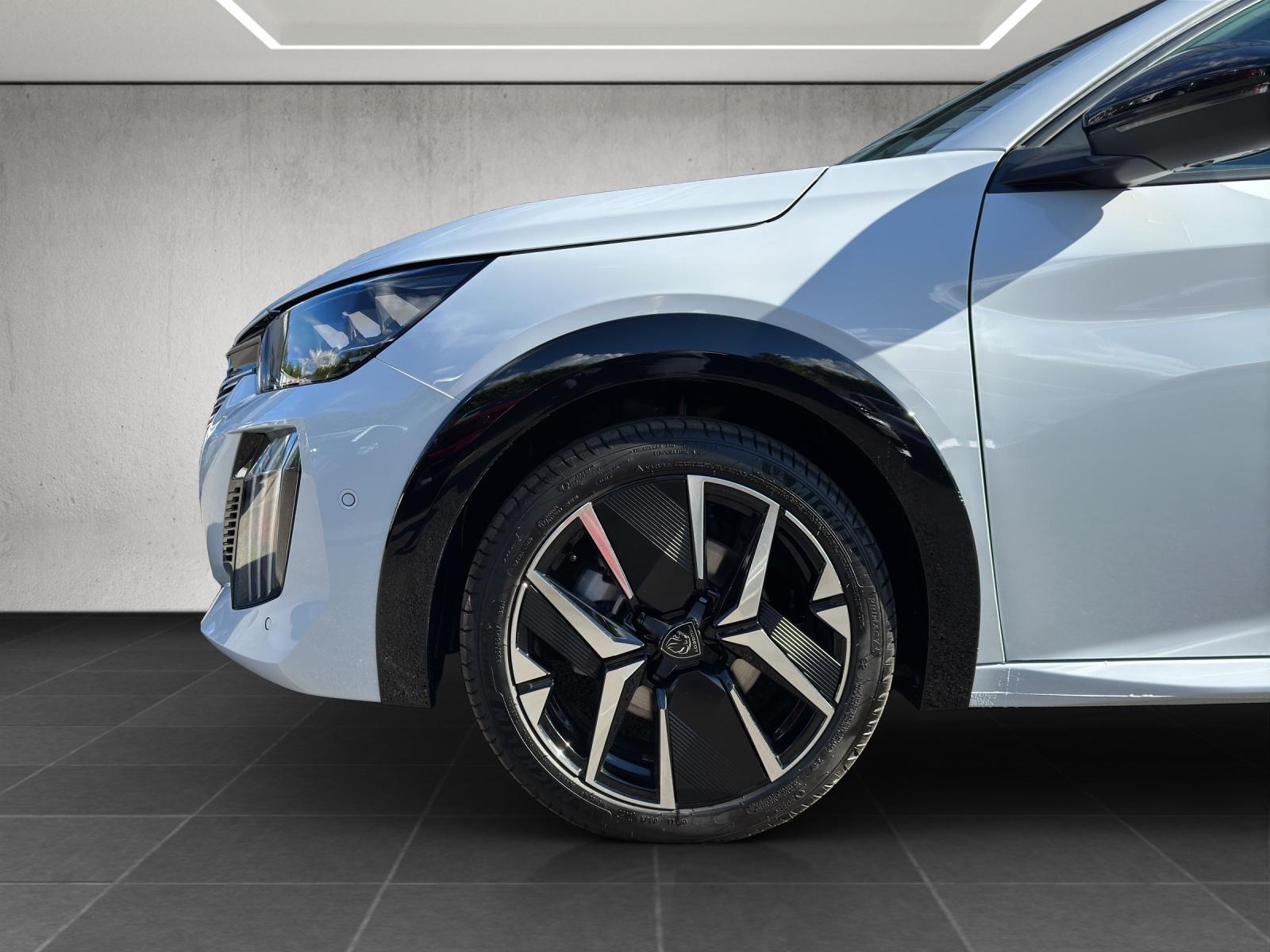 PEUGEOT 208 1.2 Hybrid 145 GT-image-16