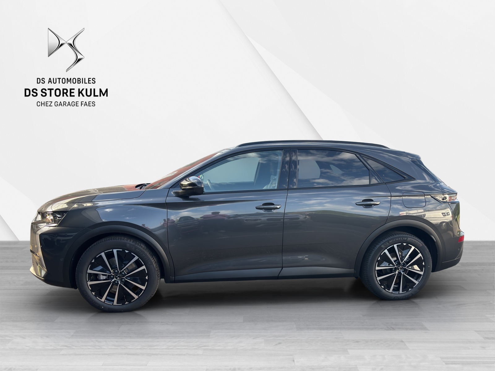 DS AUTOMOBILES DS7 1.6 E-Tense Étoile 4x4-showroom-element-2