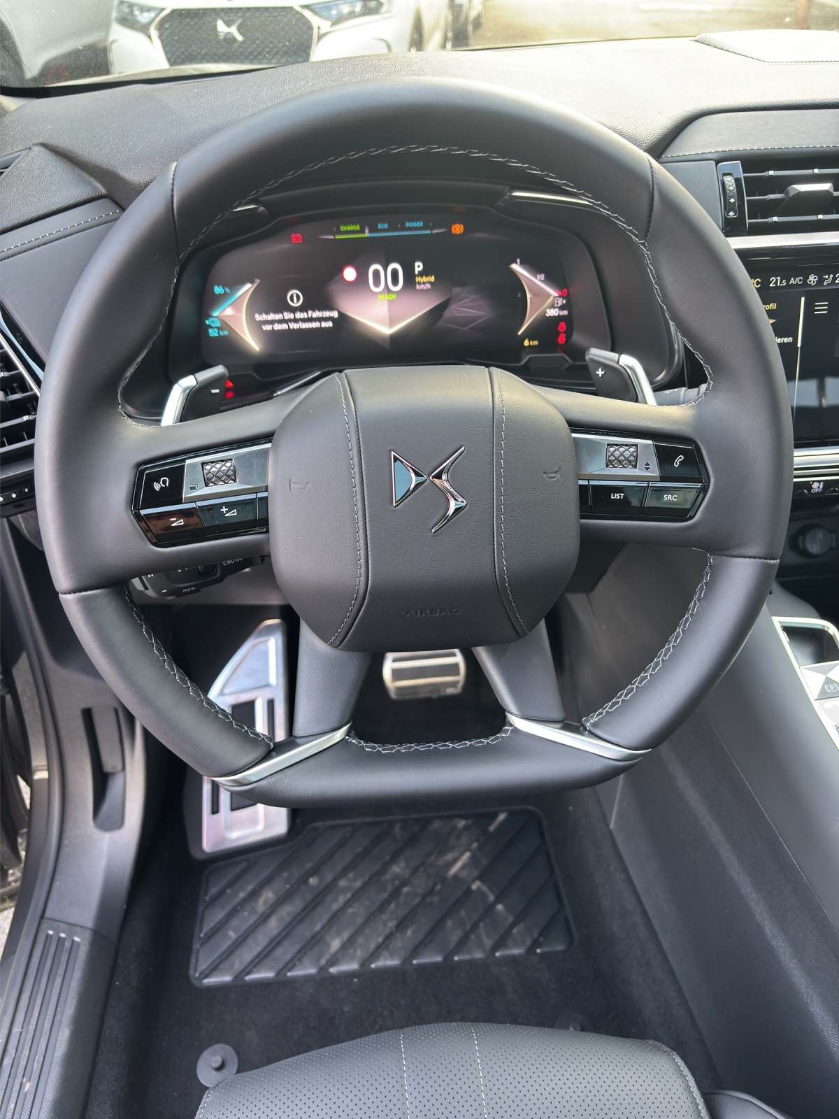 DS AUTOMOBILES DS7 1.6 E-Tense Étoile 4x4-image-10