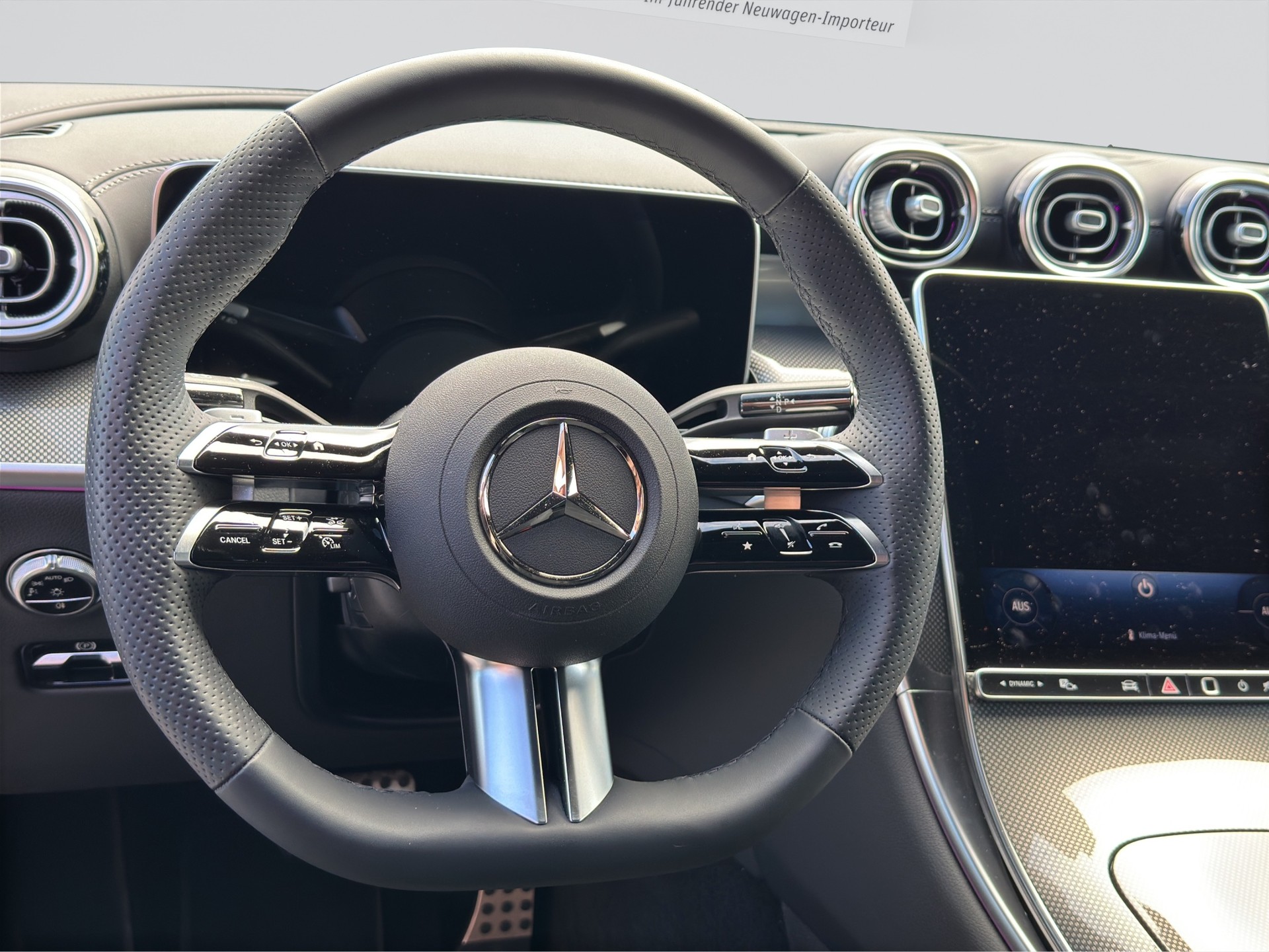 MERCEDES-BENZ GLC Coupé 220 d 4Matic AMG Night 9G-Tronic-image-9