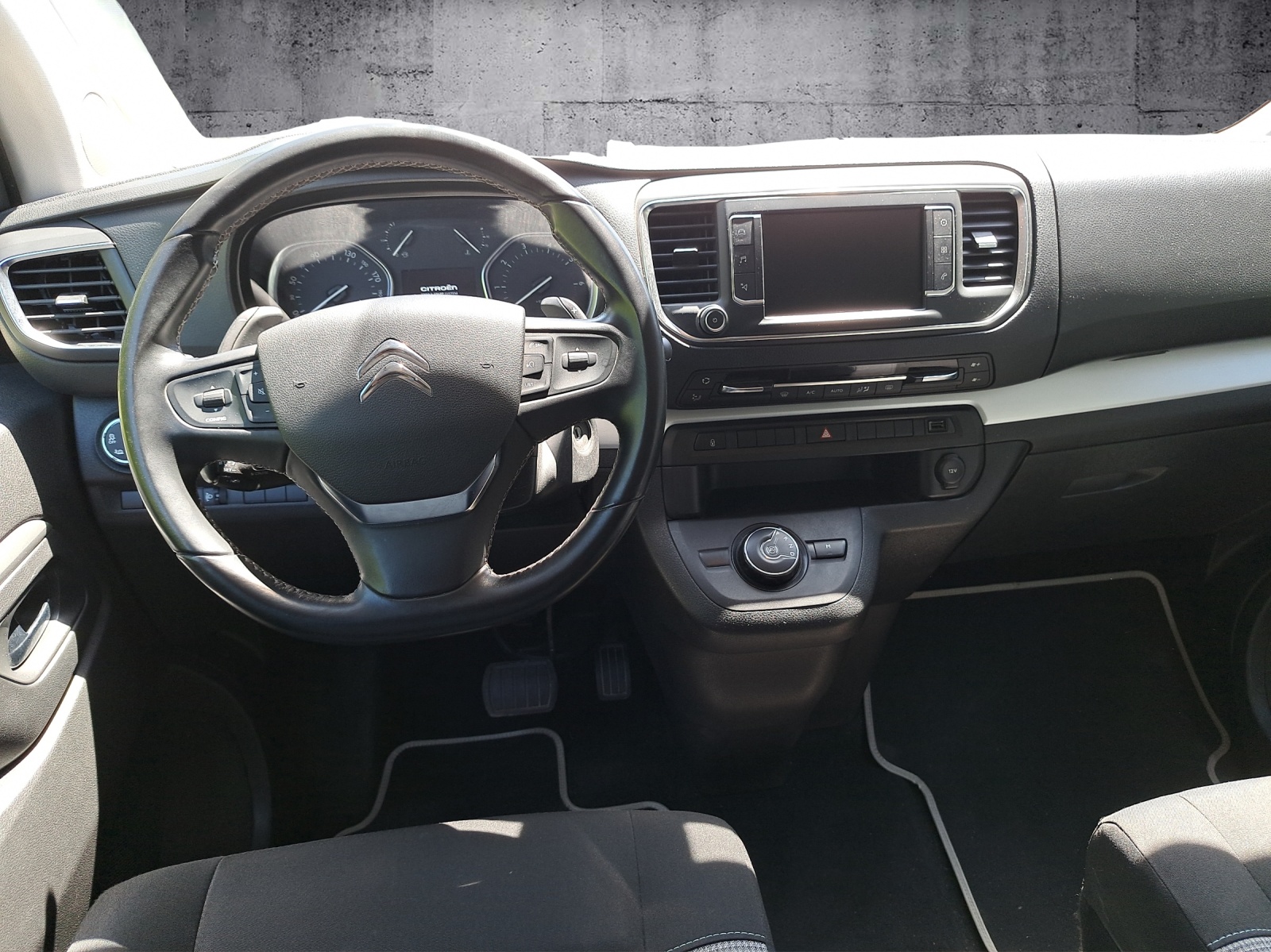 CITROEN Spacetourer M 2.0 BlueHDi 180-image-10