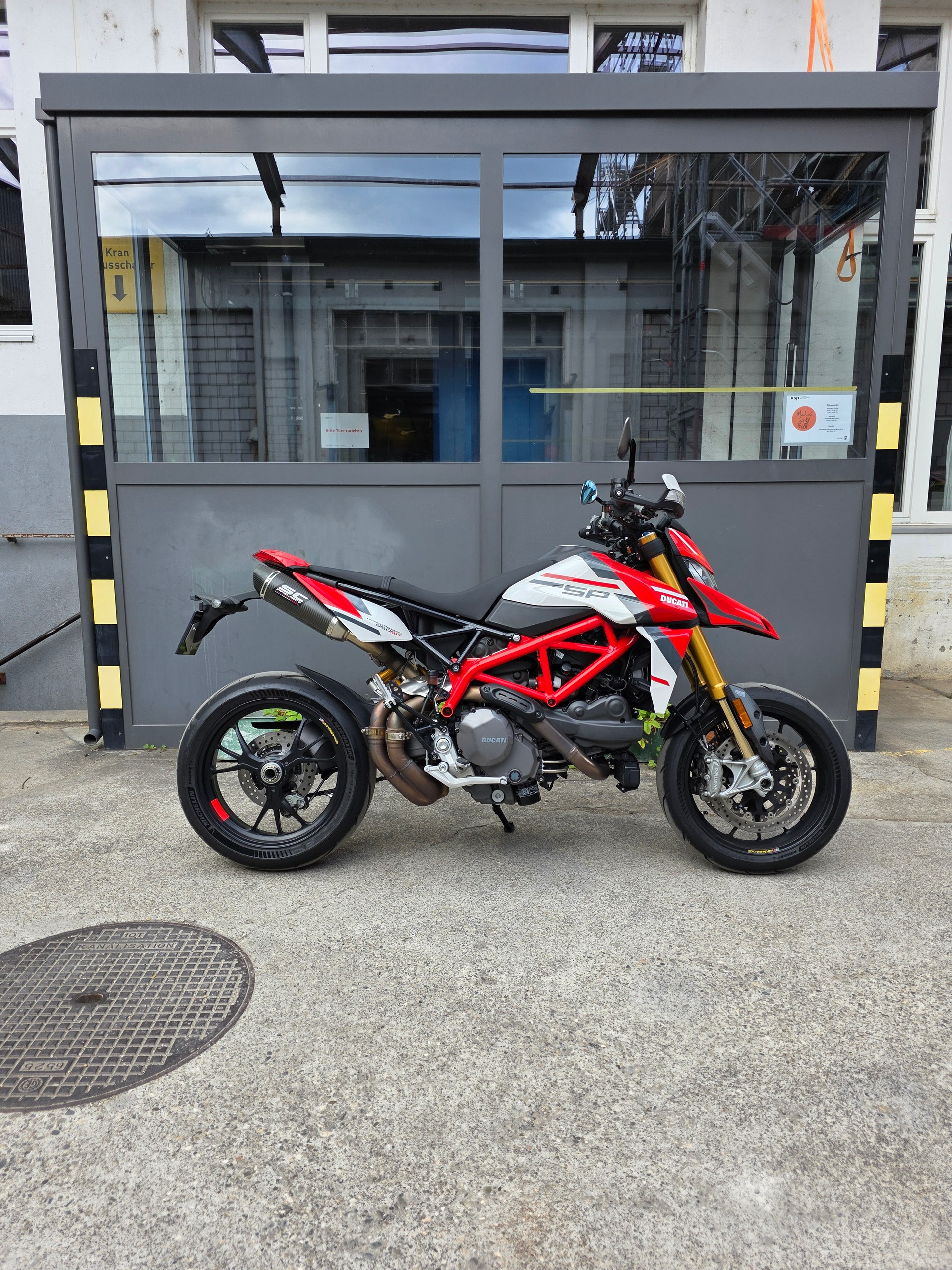 DUCATI Hypermotard 950 SP-image-0