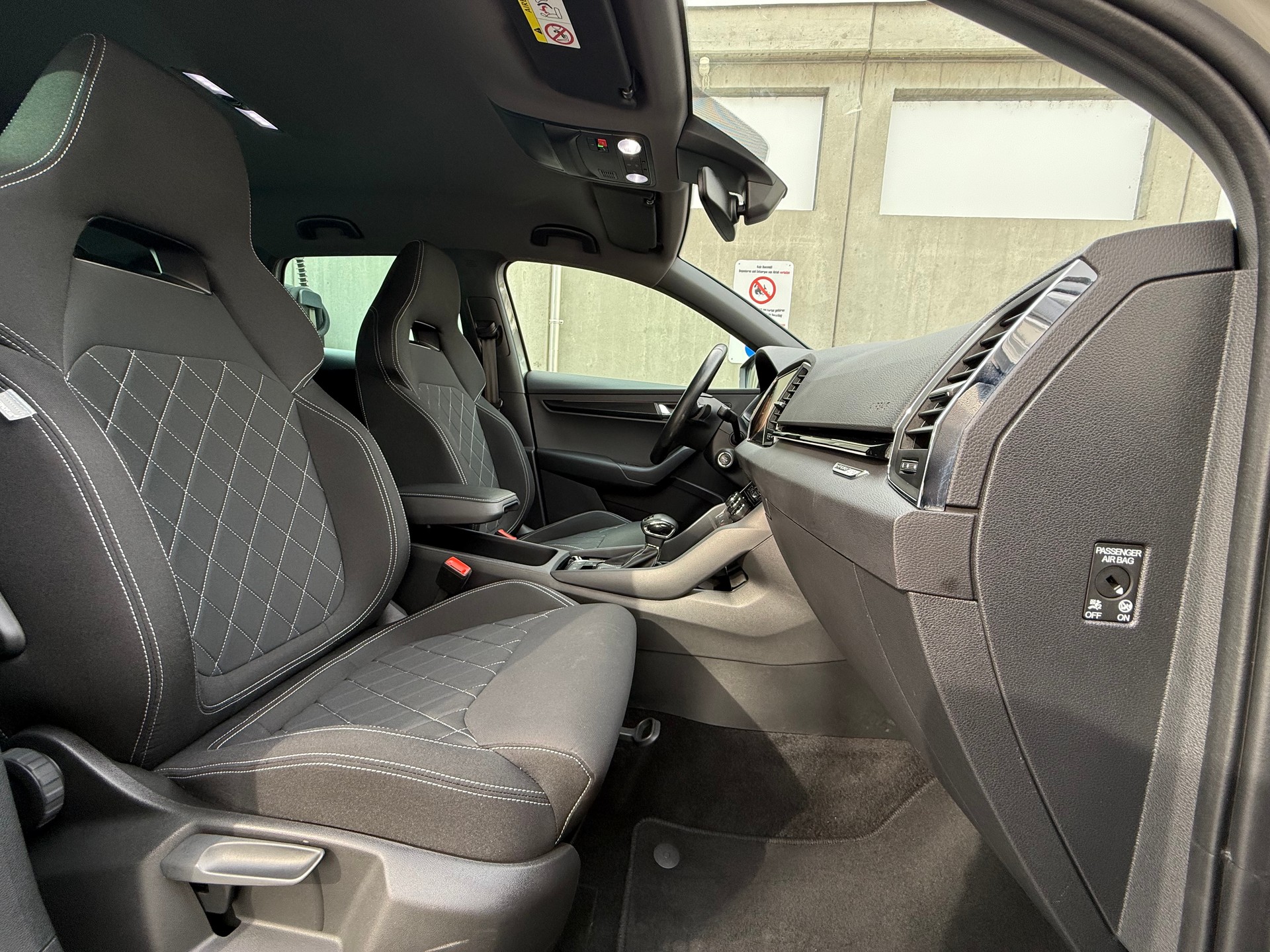 SKODA Karoq 2.0 TSI SportLine 4x4 DSG *Frisch ab MFK *Automat *Klimatisierungsautomatik *Rückfahrkamera *Start/Stop *Sitzheizung-image-15