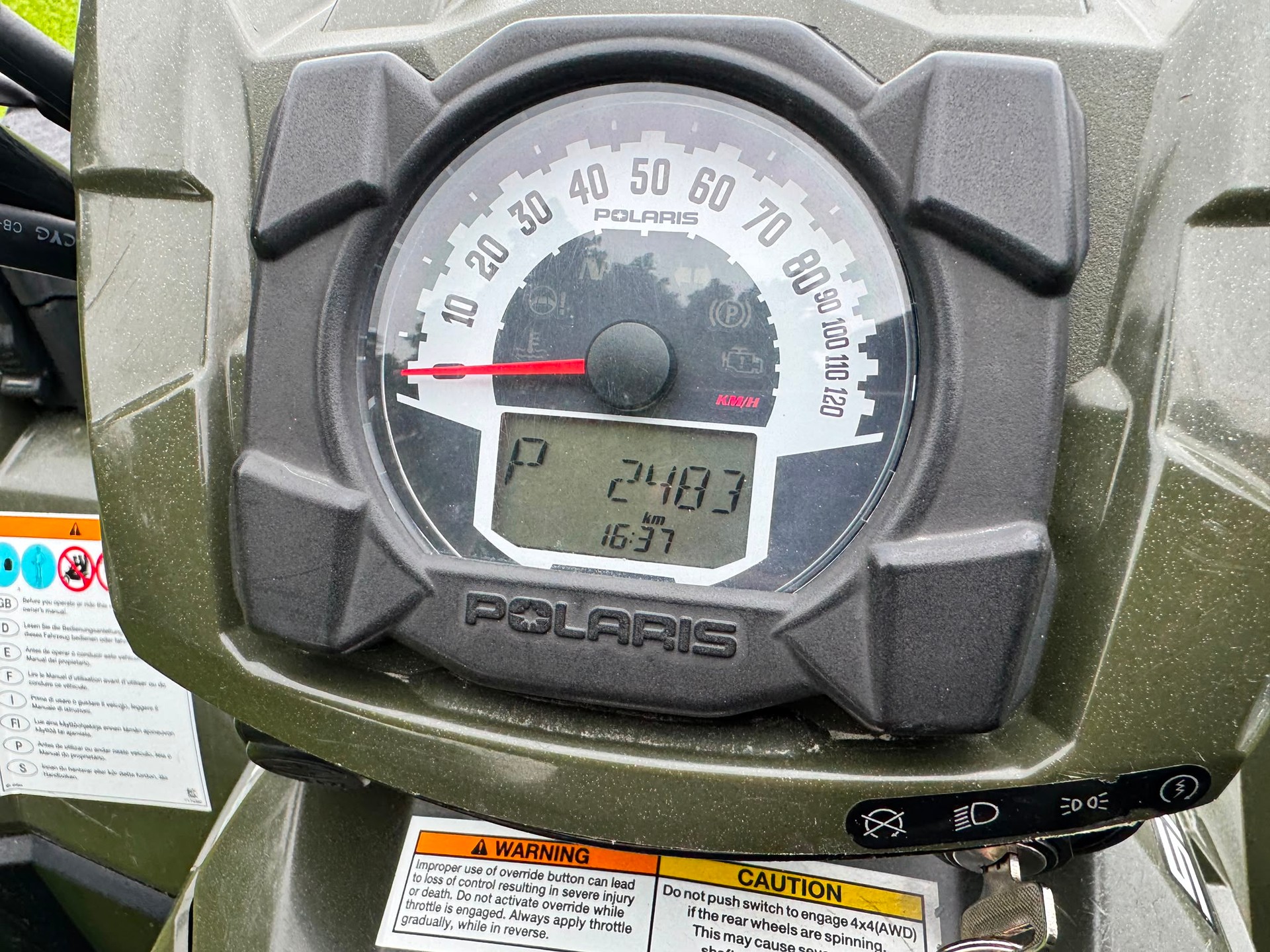 POLARIS Sportsman 570 4x4-image-6