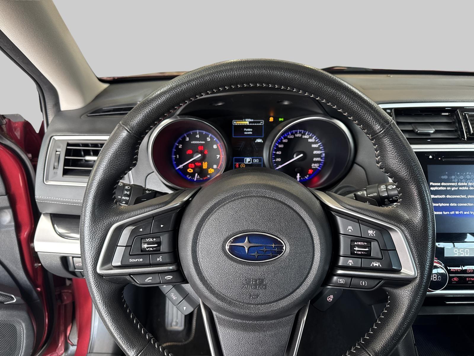 SUBARU Outback 2.5i Luxury AWD Lineartronic-image-5